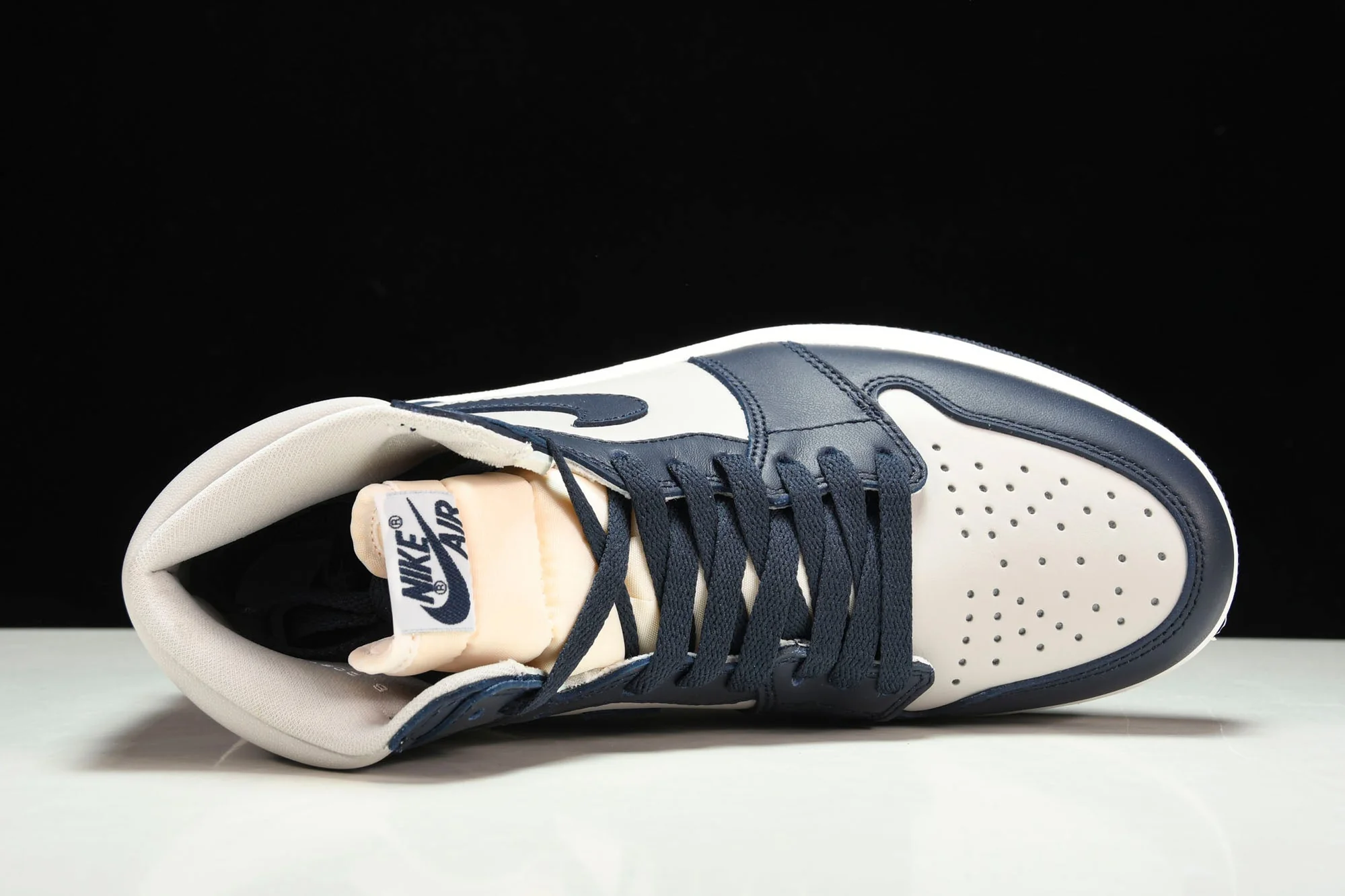 AJ1 Retro High '85 'Georgetown'