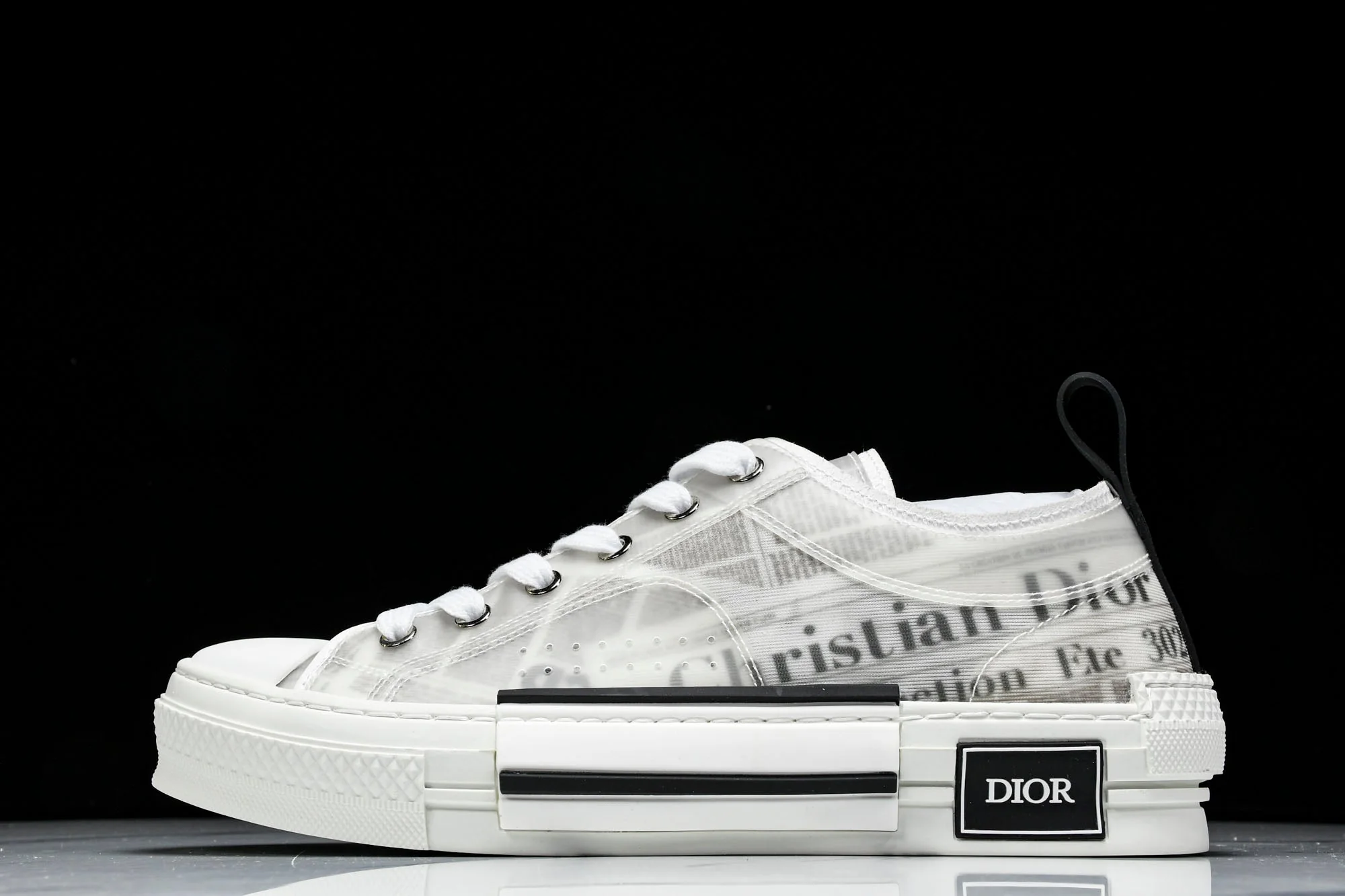 D1or B23 Low 'Newsprint'