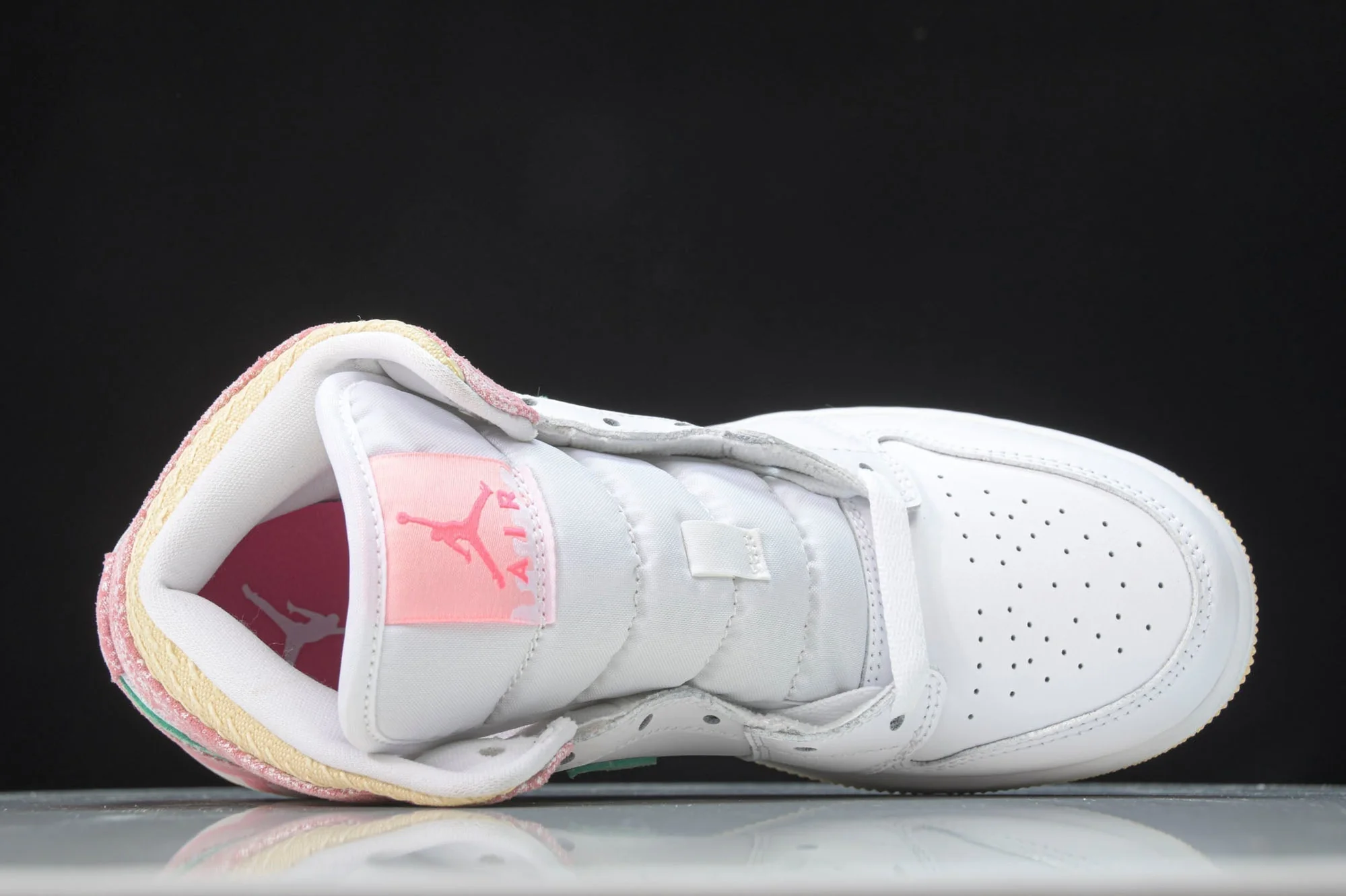 AJ1 Mid SE GS 'Ice Cream'