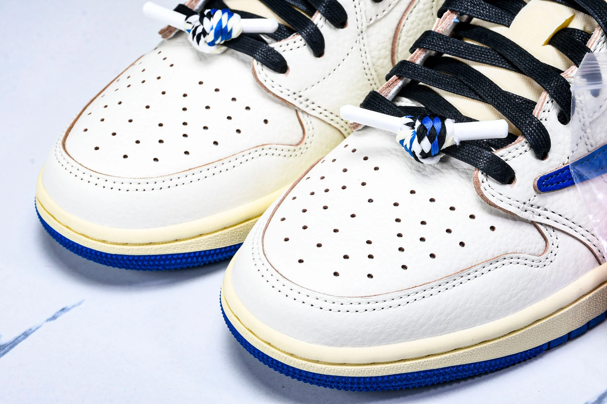 Travis Scott AJ1 Retro Low OG x Fragment 'Sail Military Blue'