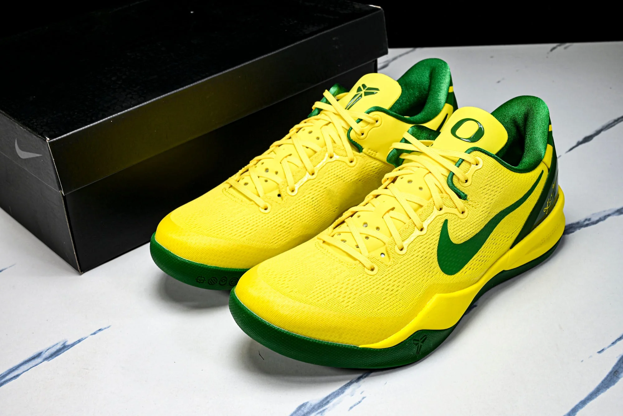 Kobe 8 Protro Oregon Ducks PE 'Yellow'
