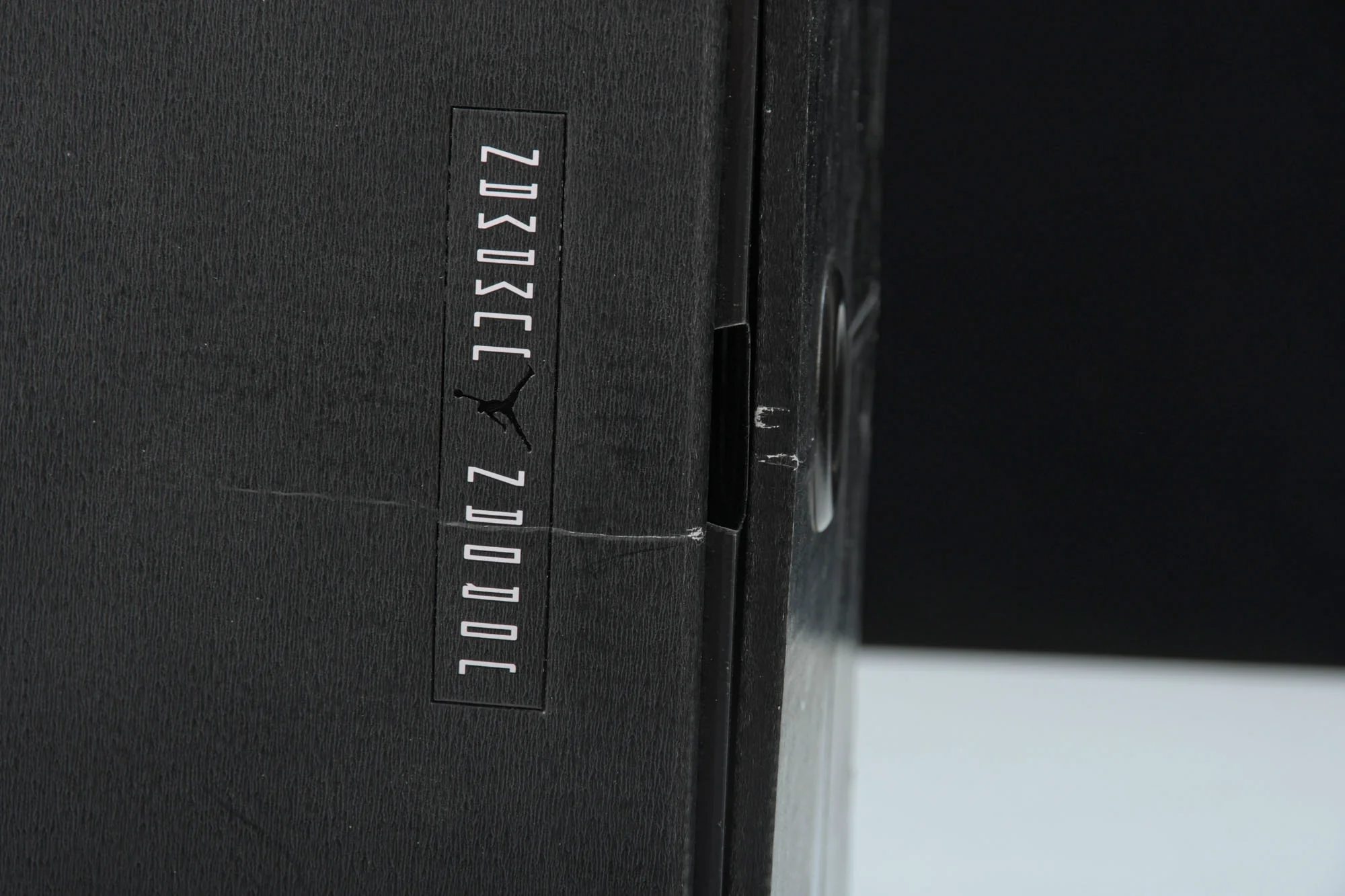 AJ11 Retro 'Cap and Gown'