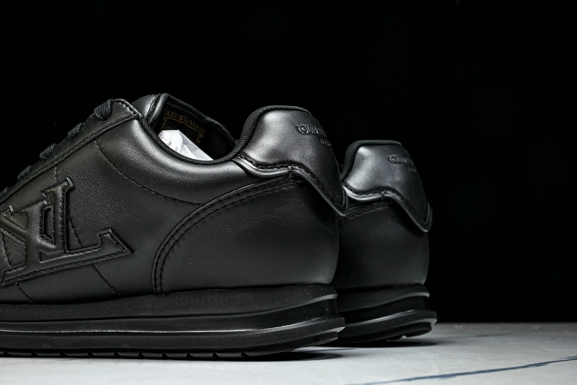 Louis Vuittоп Buttersoft 'Black'