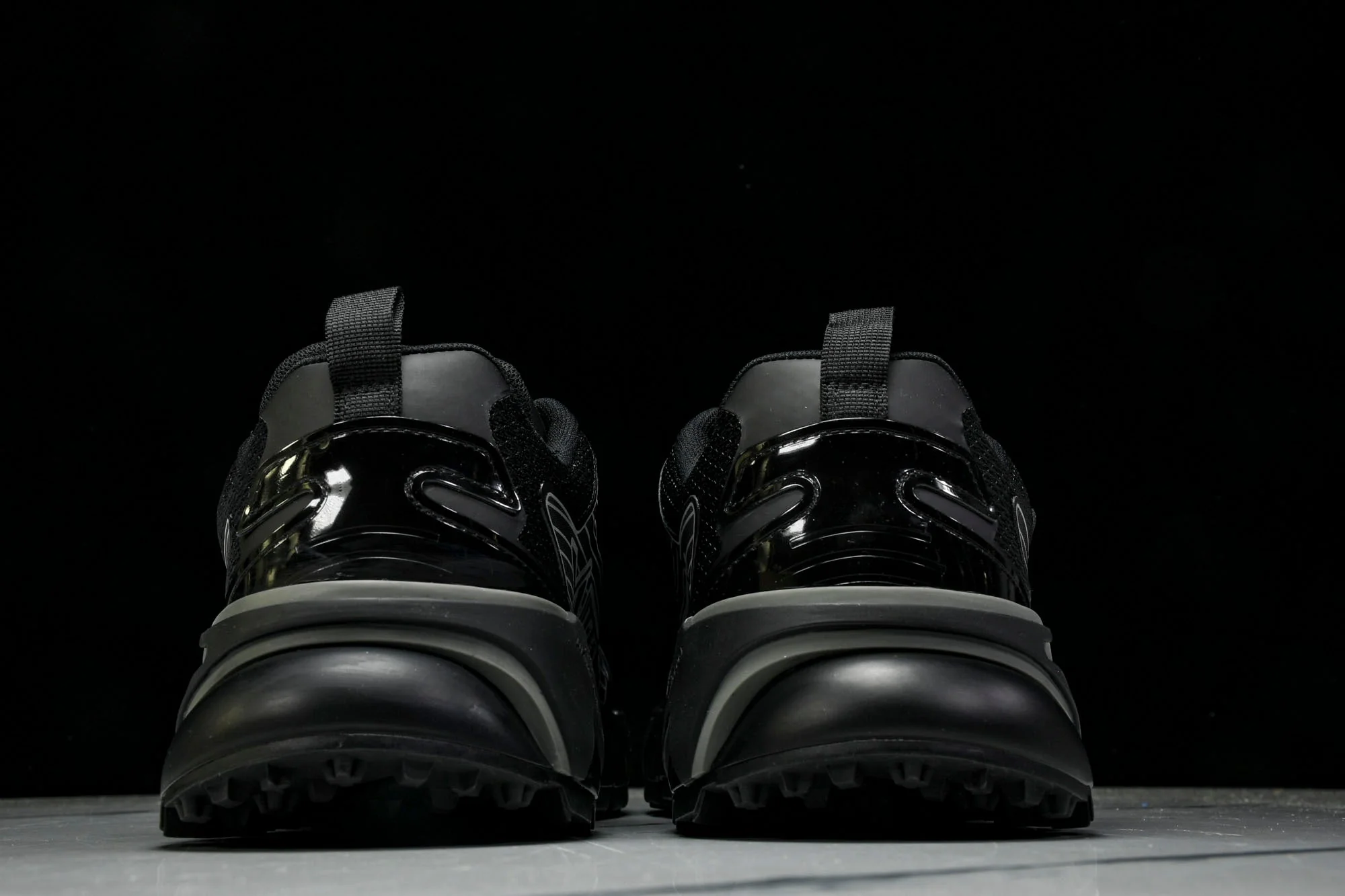 Louis Vuittоп Runner Tatic Sneaker 2.0 'Black'