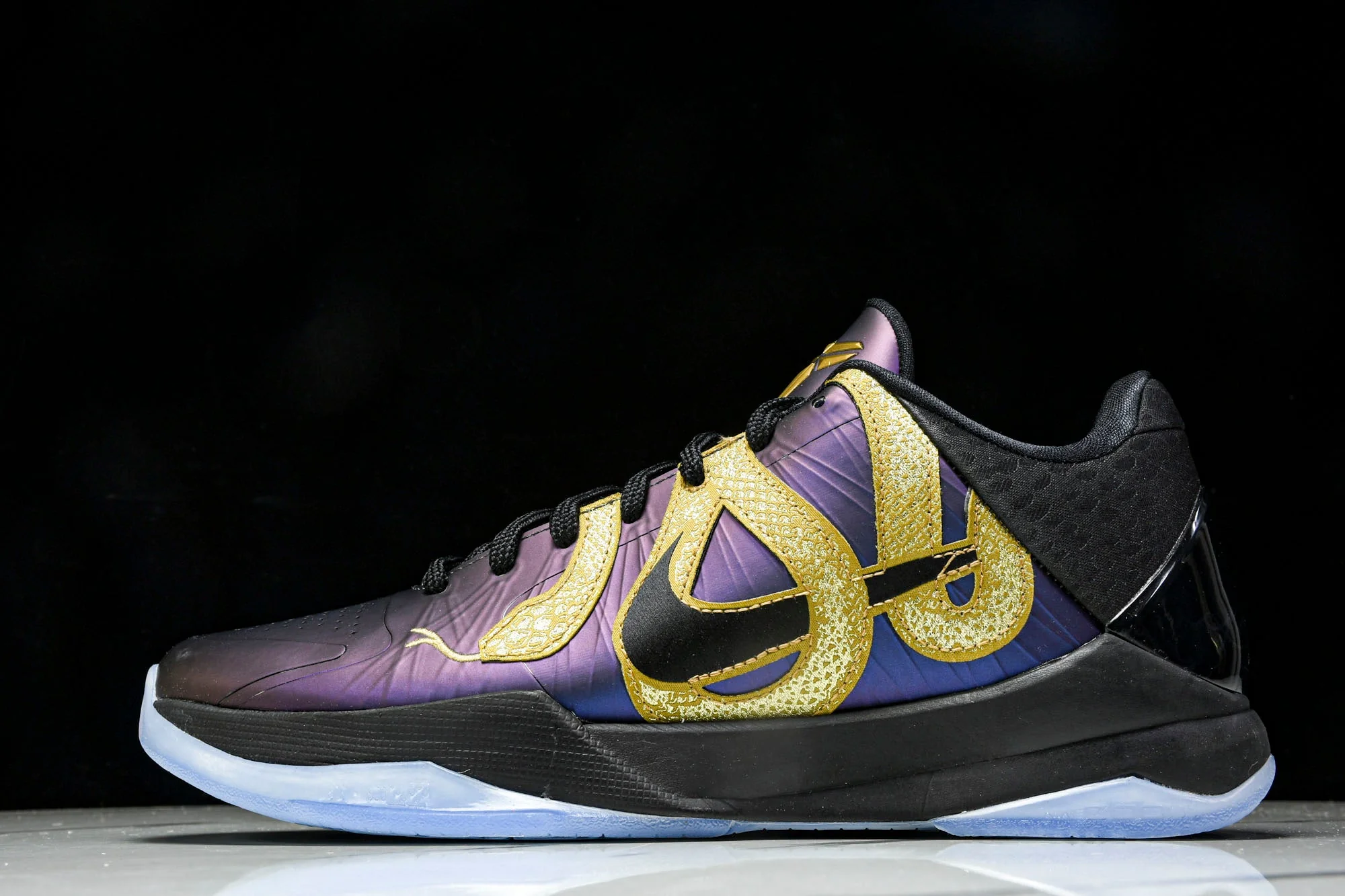 Kobe 5 Protro 'Year of the Mamba Eggplant'