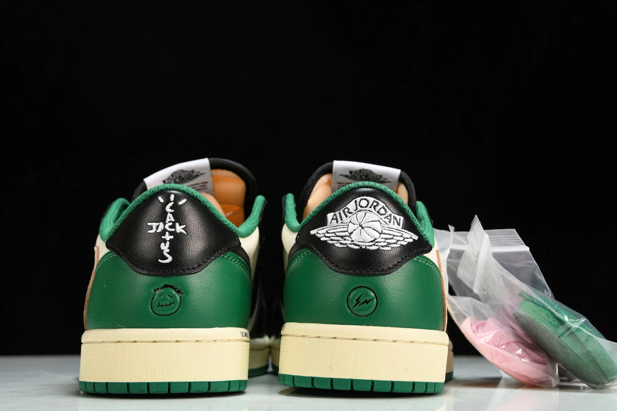 Travis Scott x AJ1 Low x Fragment Design 'Pine Green' (Unreleased)