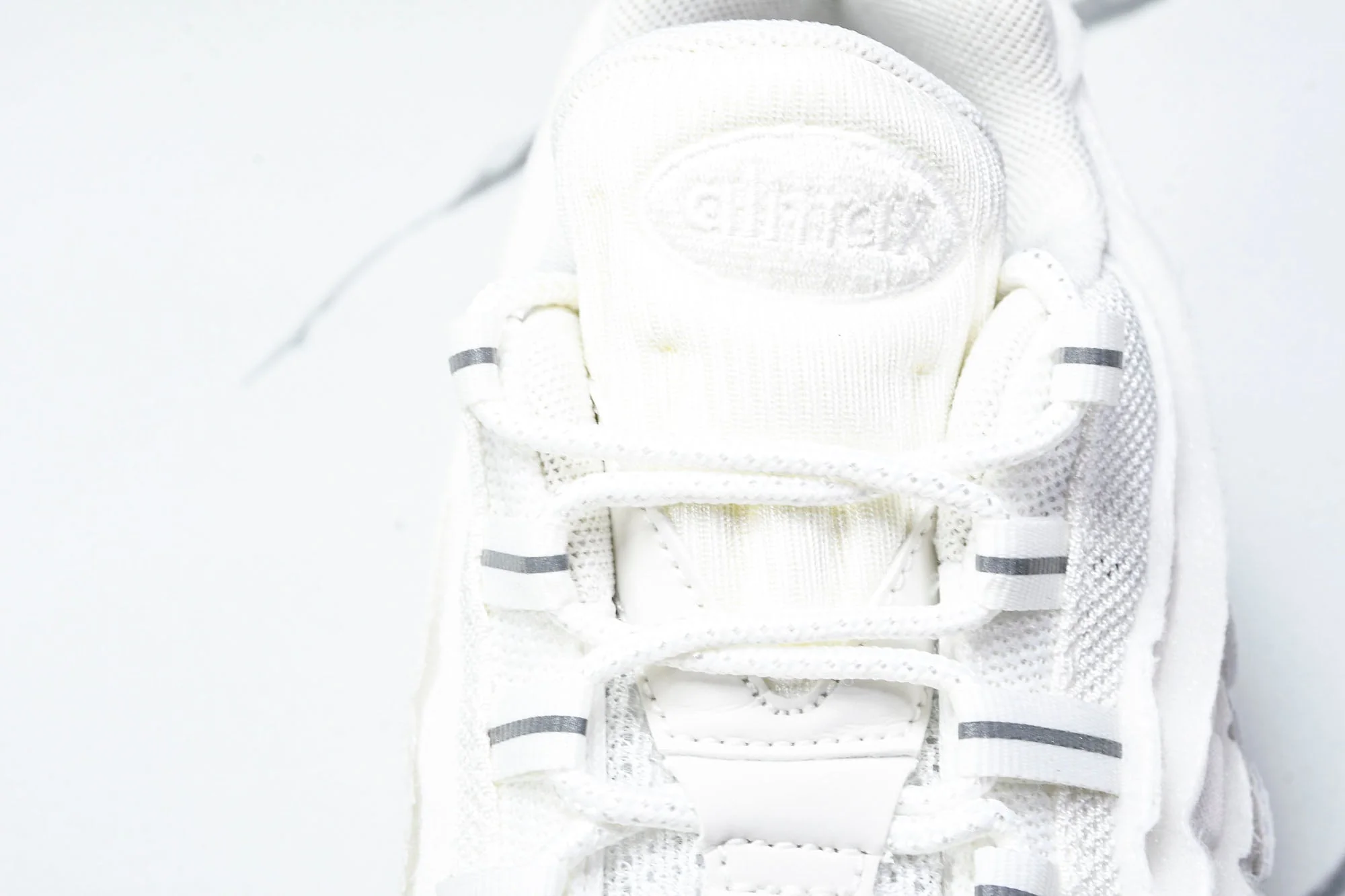 Comme des Garcons x AM95 'White'
