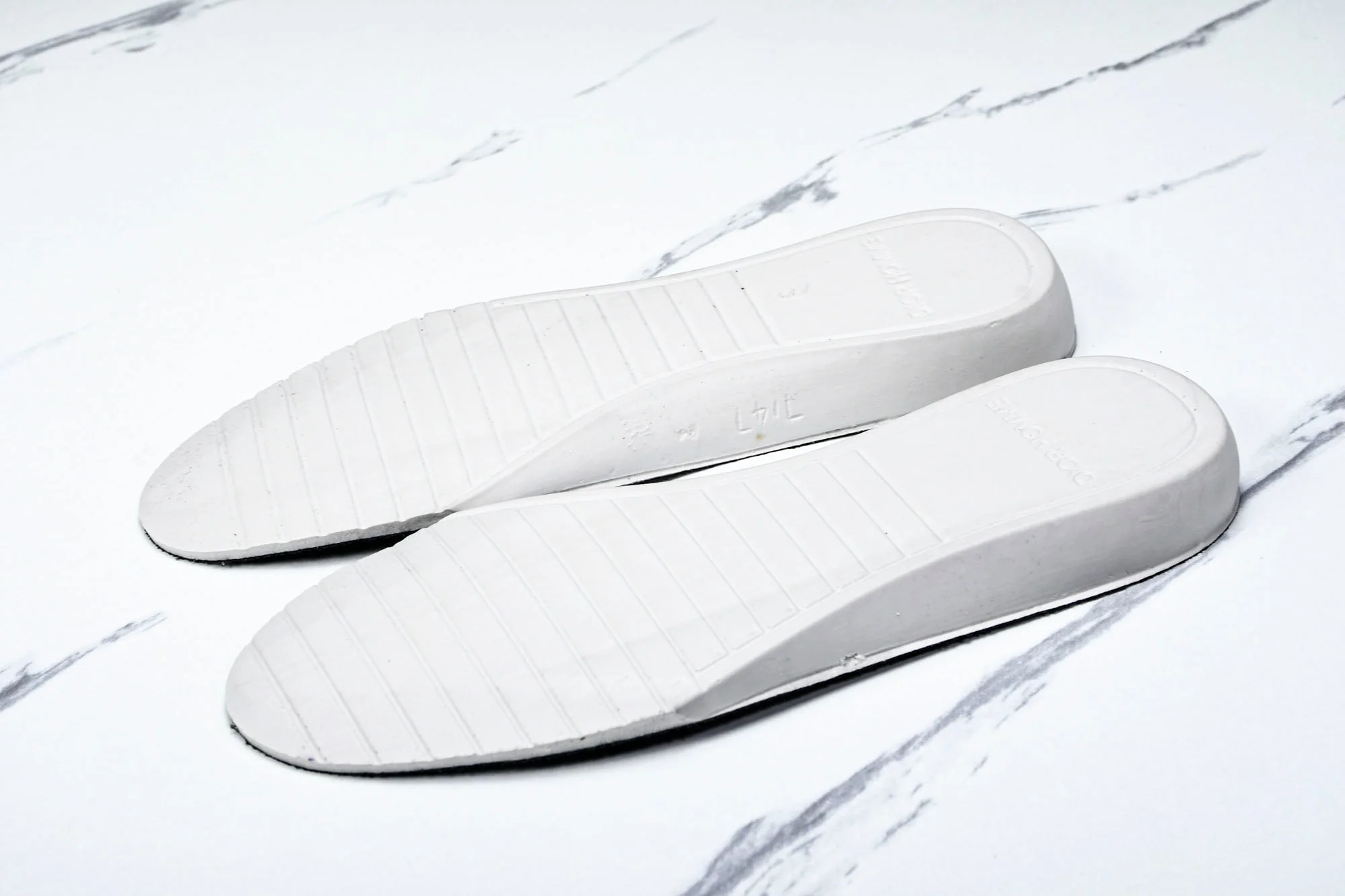 D1or B23 Low 'Oblique Black'