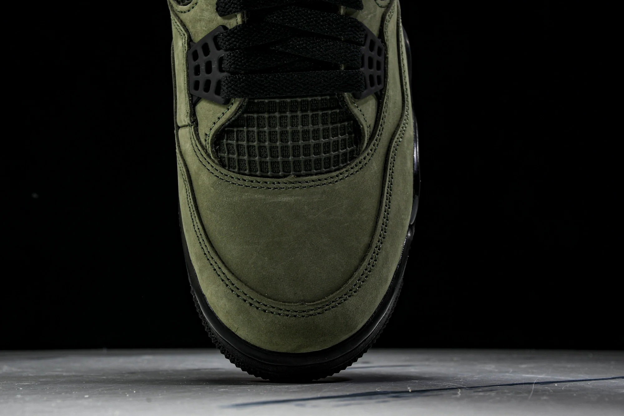 AJ4 Retro x Undefeated (2025 Version) 'UNDFTD'