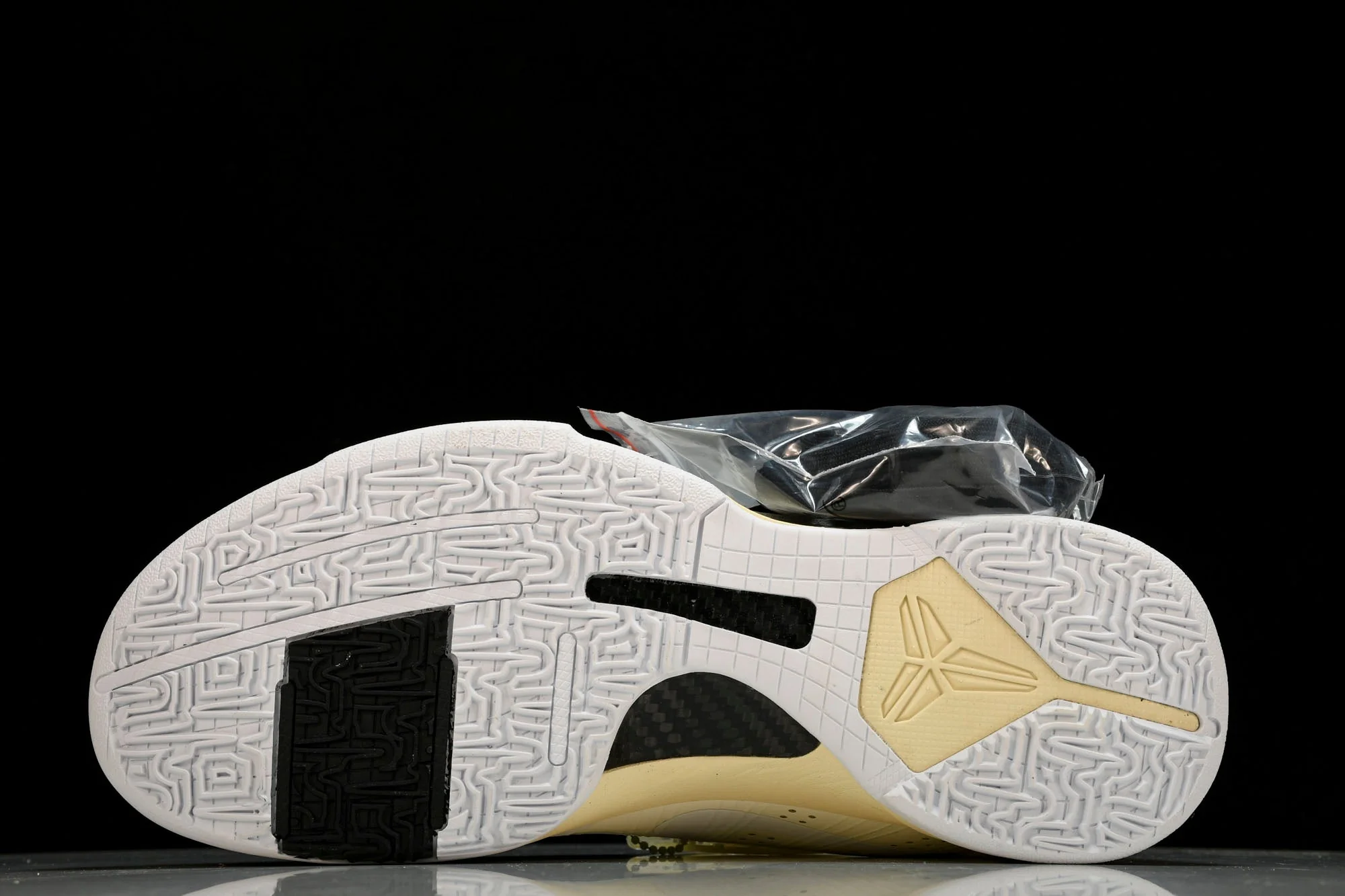 Kobe 5 Protro x Off-White 'White' (Unreleased PE)