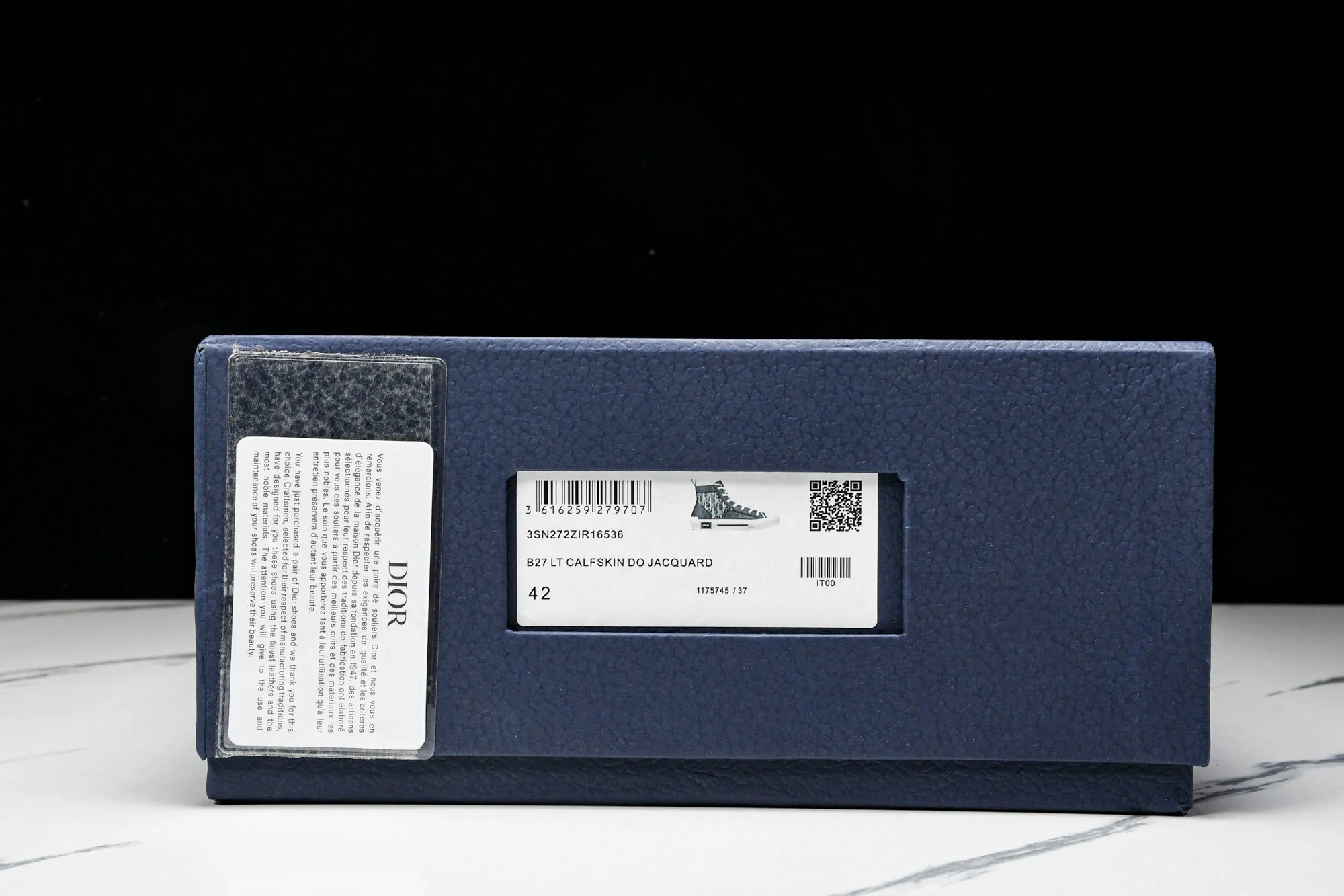 D1or B23 High 'Oblique Black White'