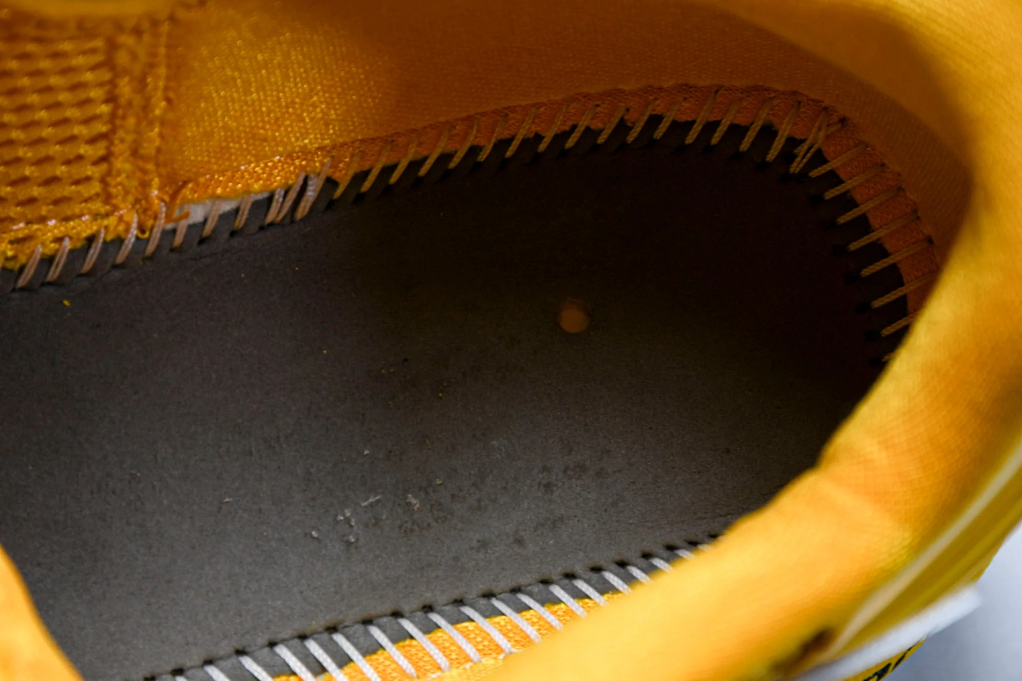 Kobe 6 Protro x Off-White 'Yellow' (Unreleased PE)