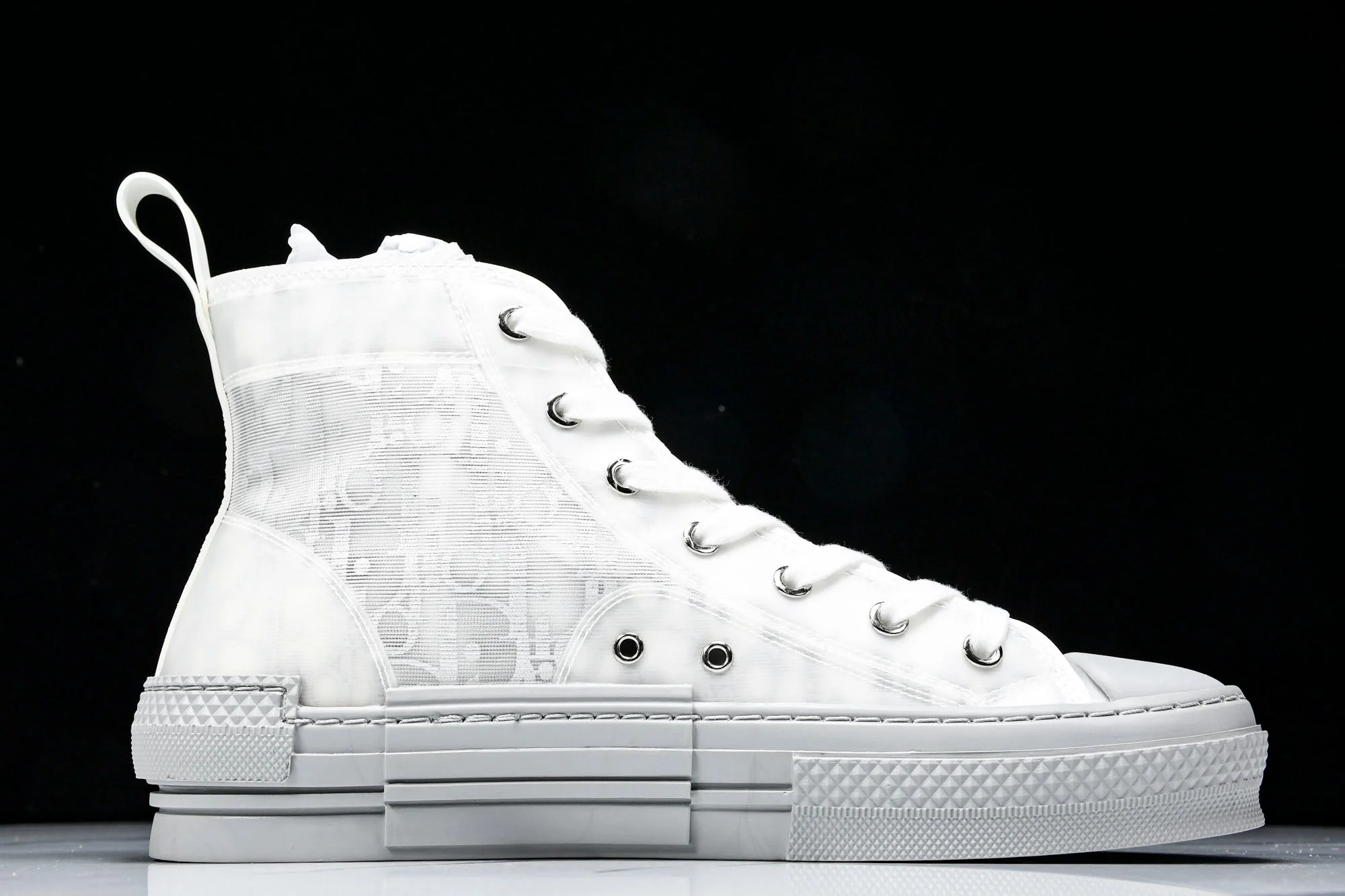 D1or B23 High 'Oblique Silver'