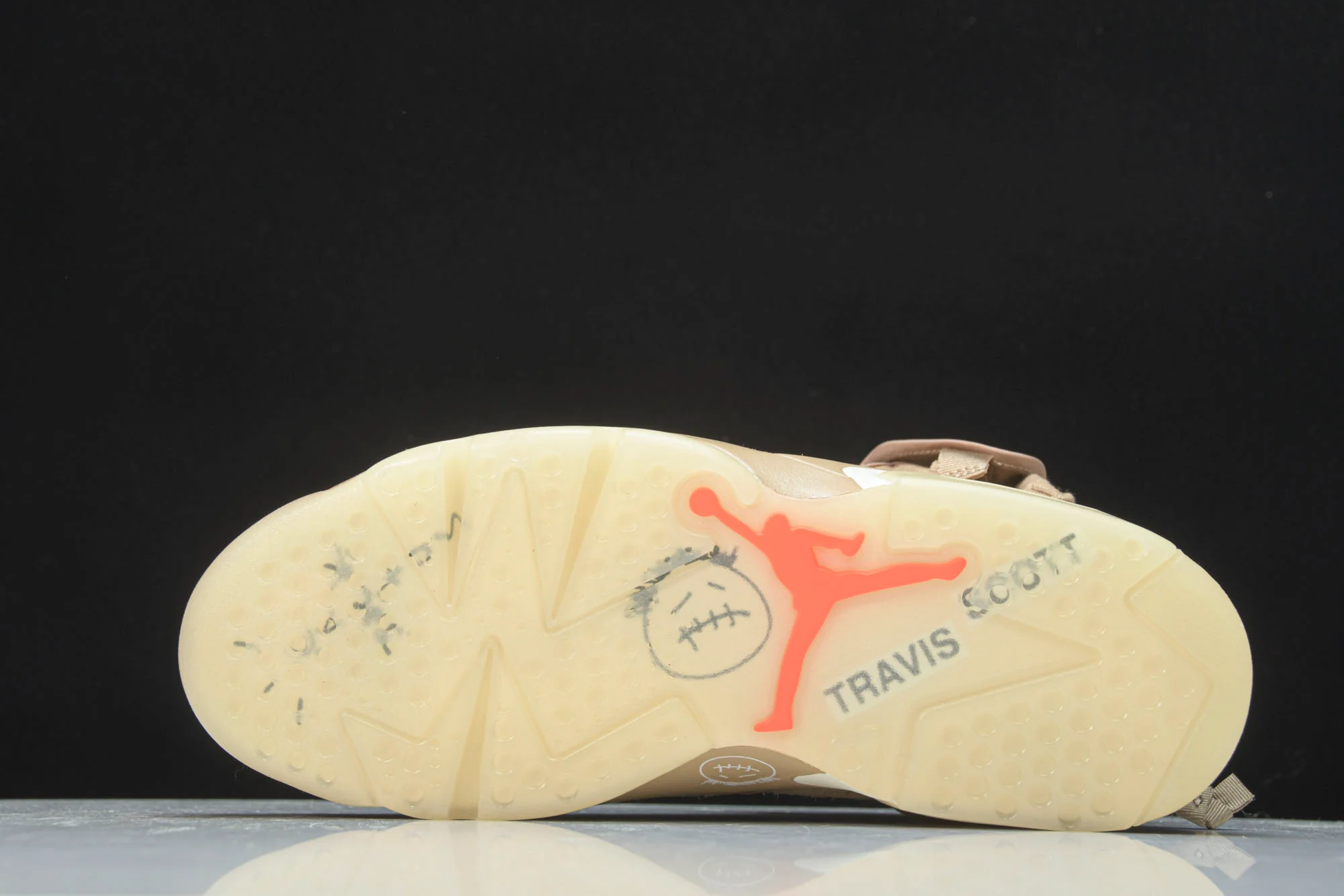 Travis Scott AJ6 Retro 'British Khaki'