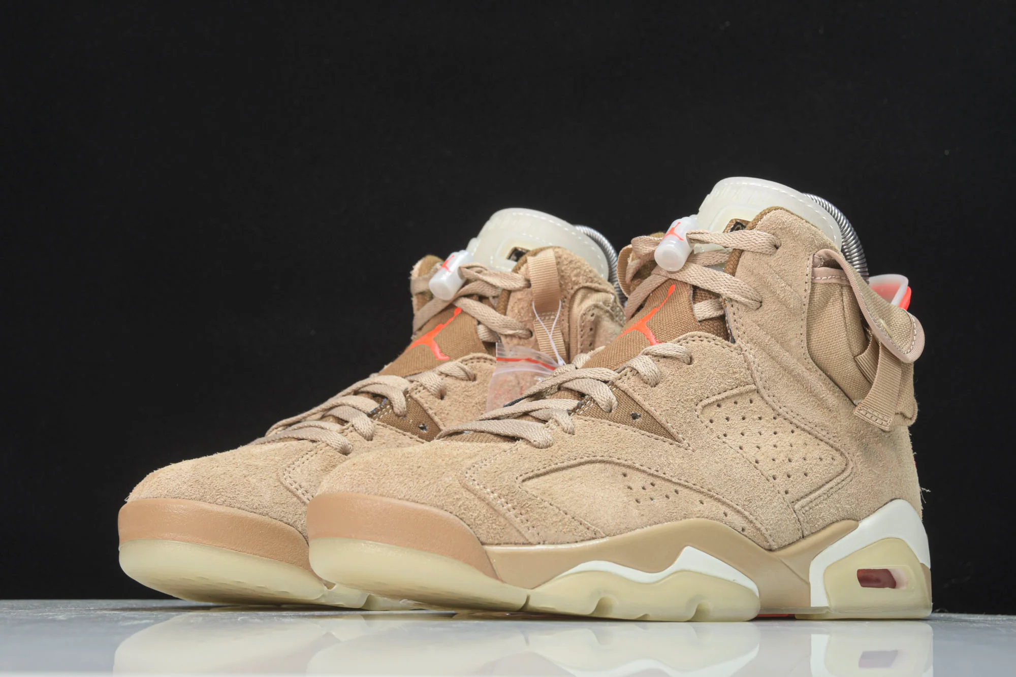 Travis Scott AJ6 Retro 'British Khaki'