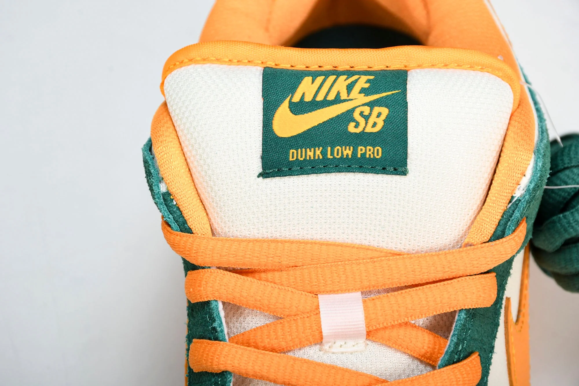 SB Dnk Low 'Legion Pine Kumquat'