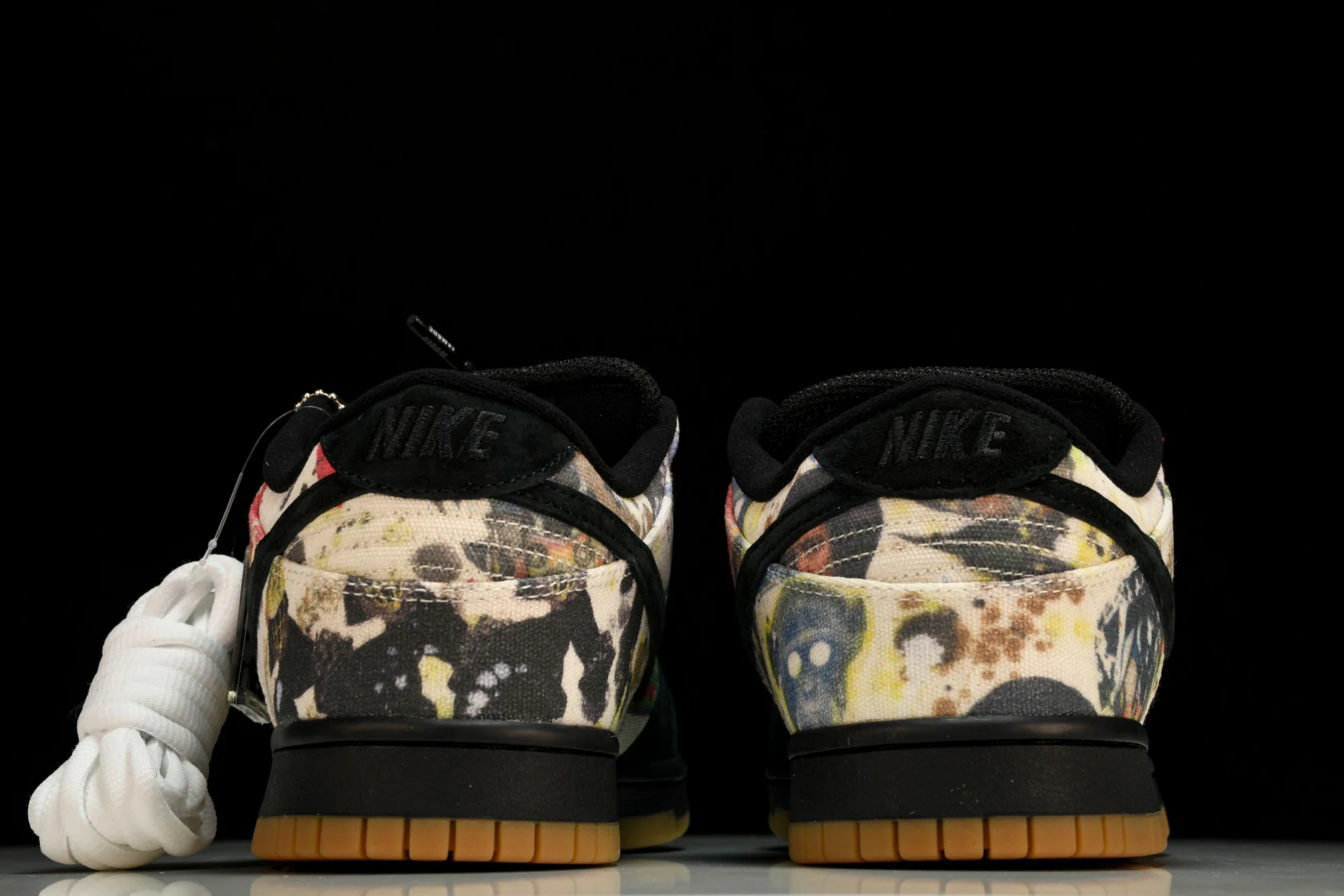 Supreme x SB Dnk Low 