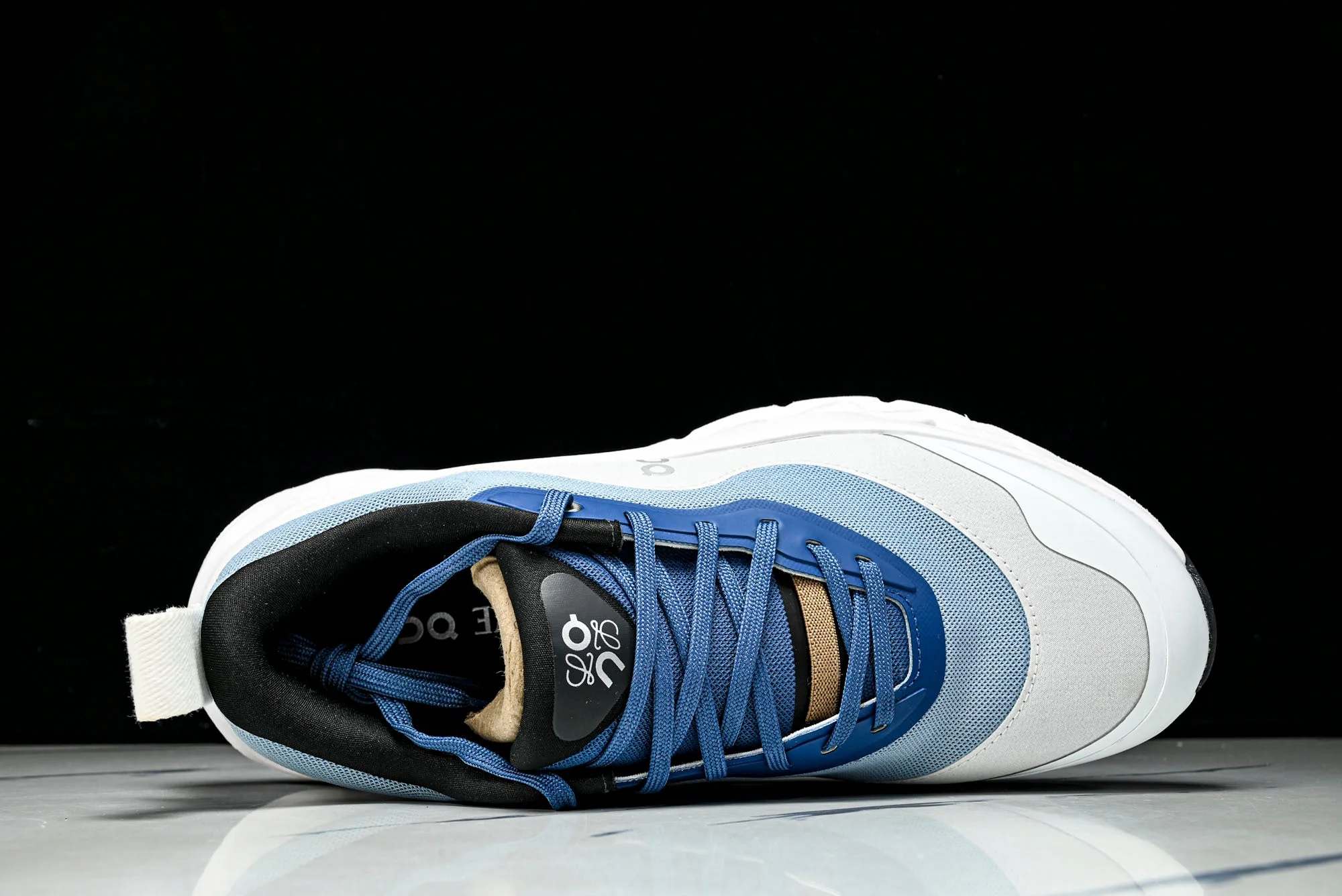 LOEWE × ON Cloudtilt 2.0 'Blue White'