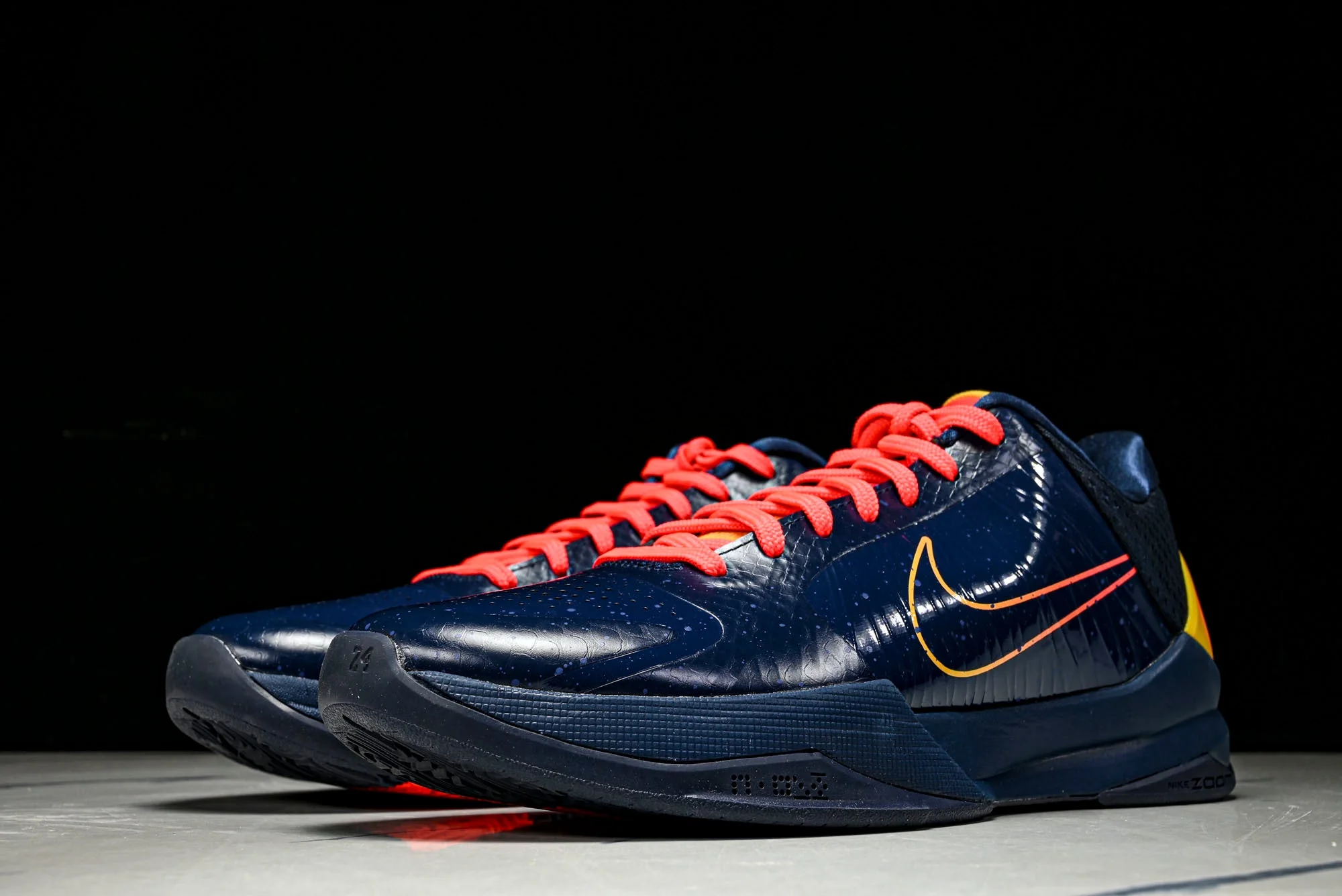 Kobe 5 Protro 'Caitlin Clark Indiana Fever'