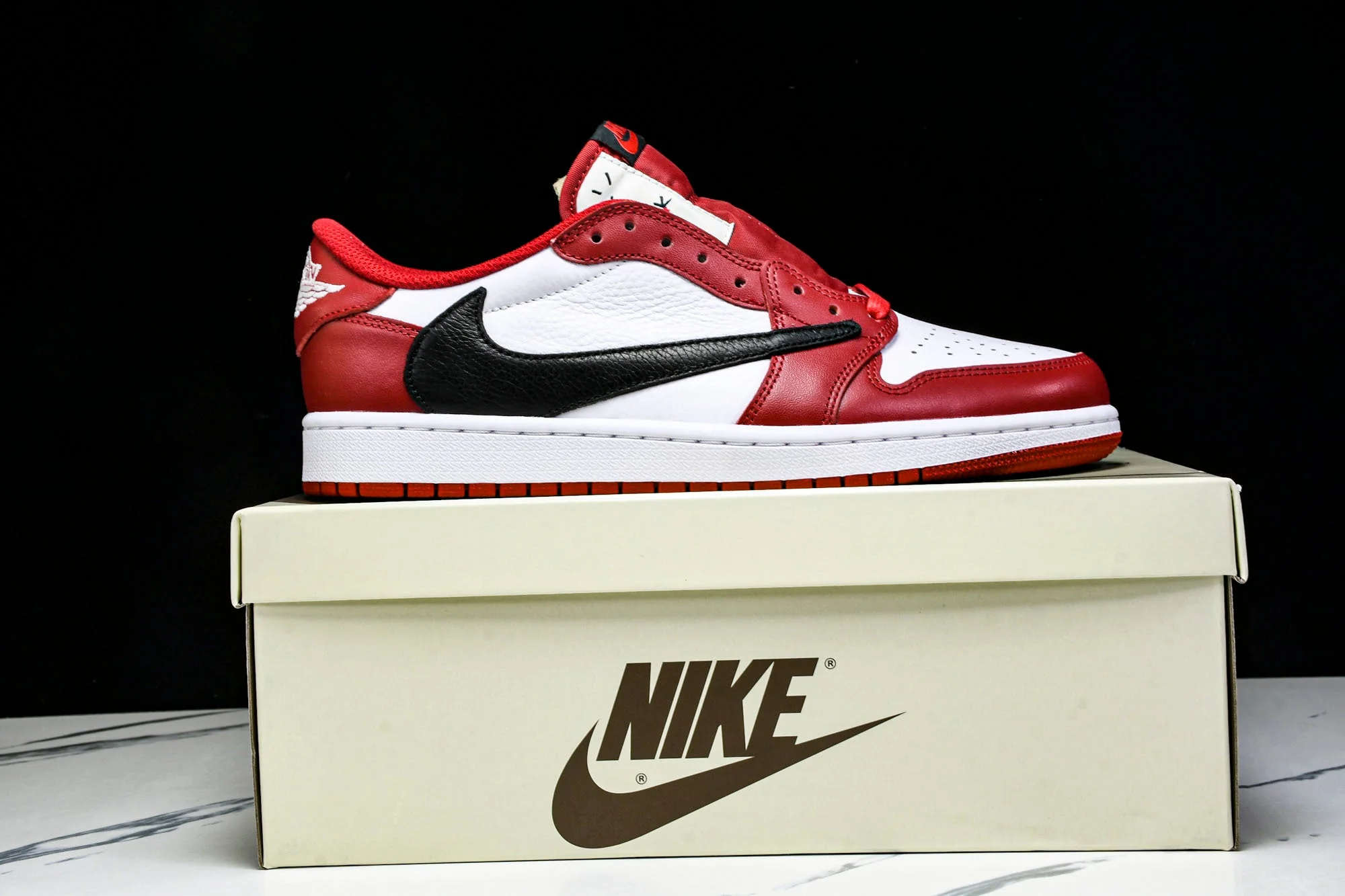 Travis Scott AJ1 Retro Low 'Chicago' (Unreleased)