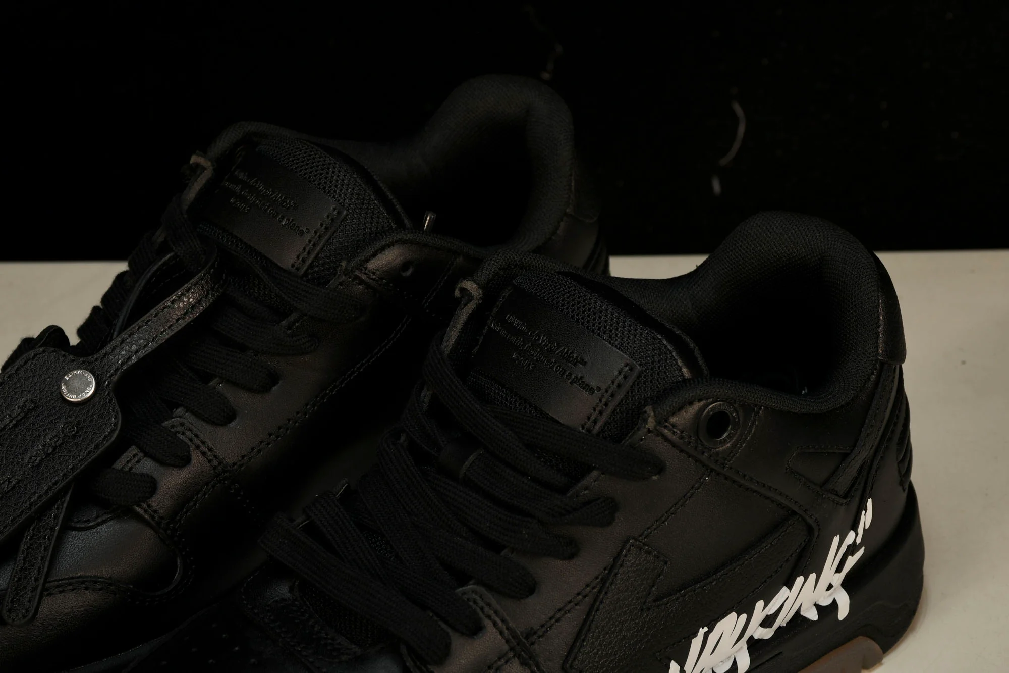 Off-White Out Of Office OOO Low Top 