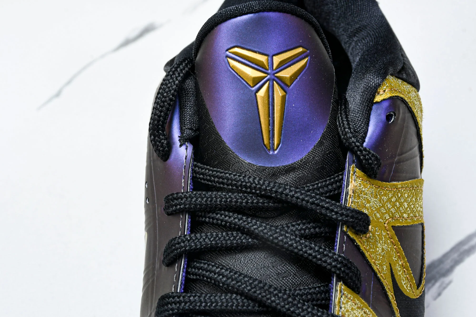 Kobe 5 Protro 'Year of the Mamba Eggplant'