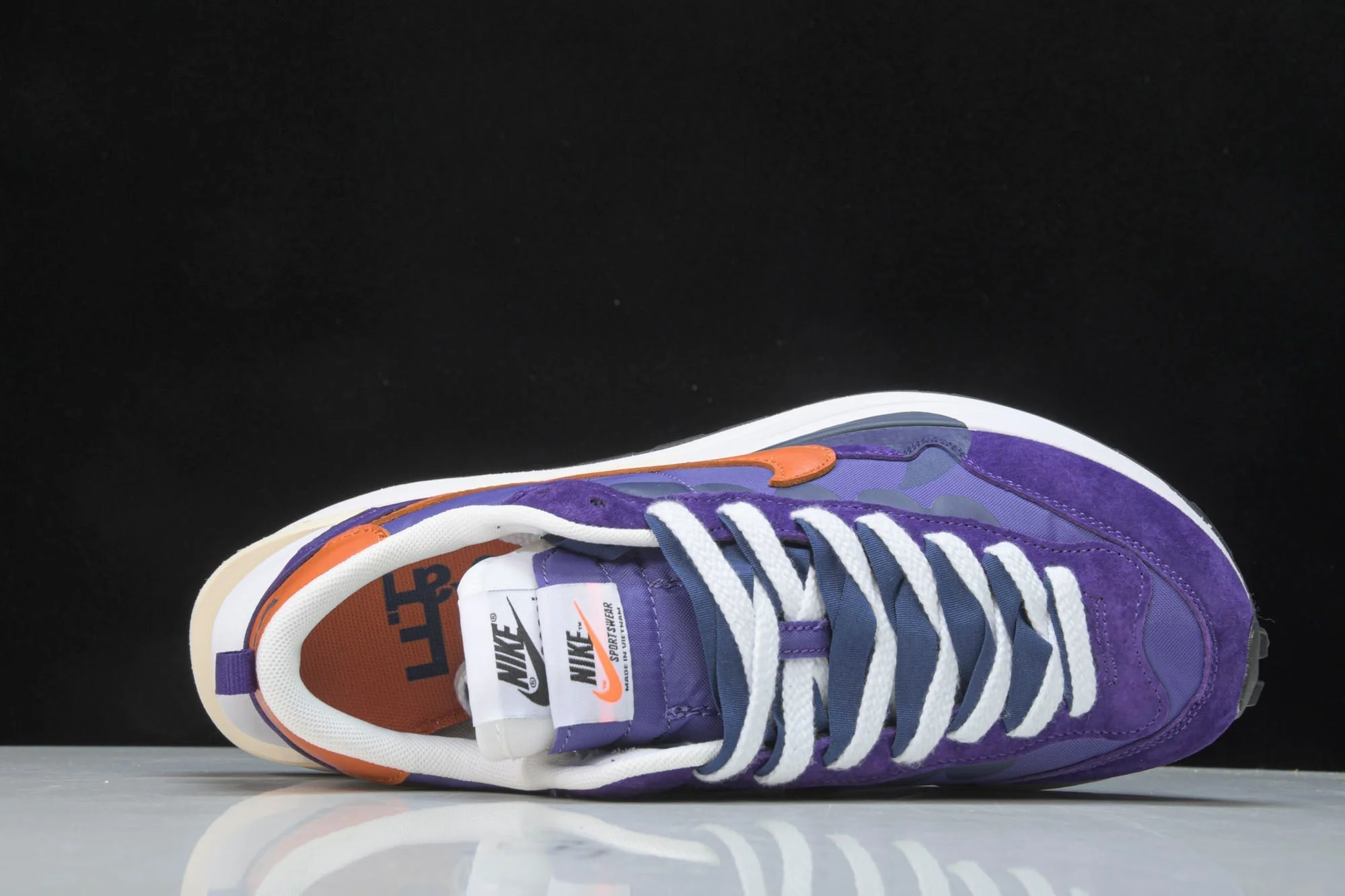 Sacai VaporWaffle 'Dark Iris'