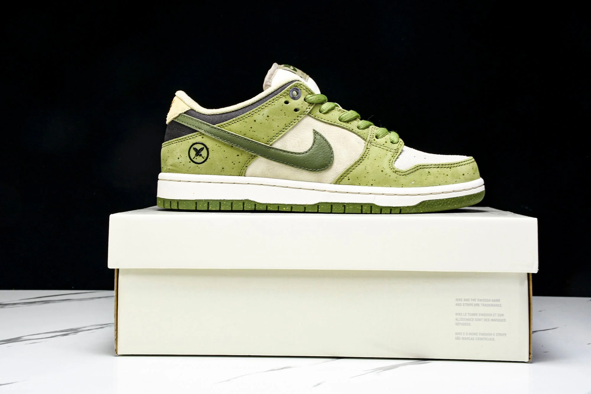 SB Dnk Low x Yuto Horigome 'Asparagus Matcha'