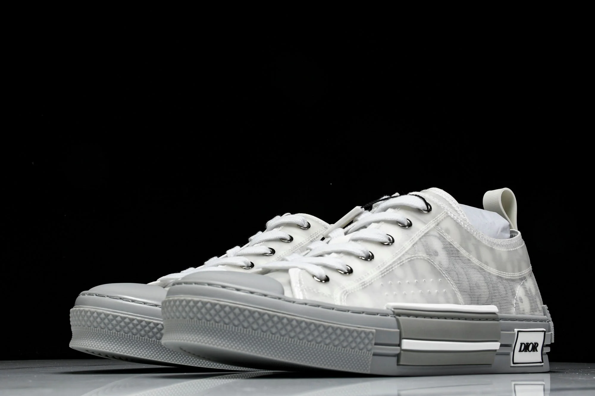 D1or B23 Low 'Oblique Silver'