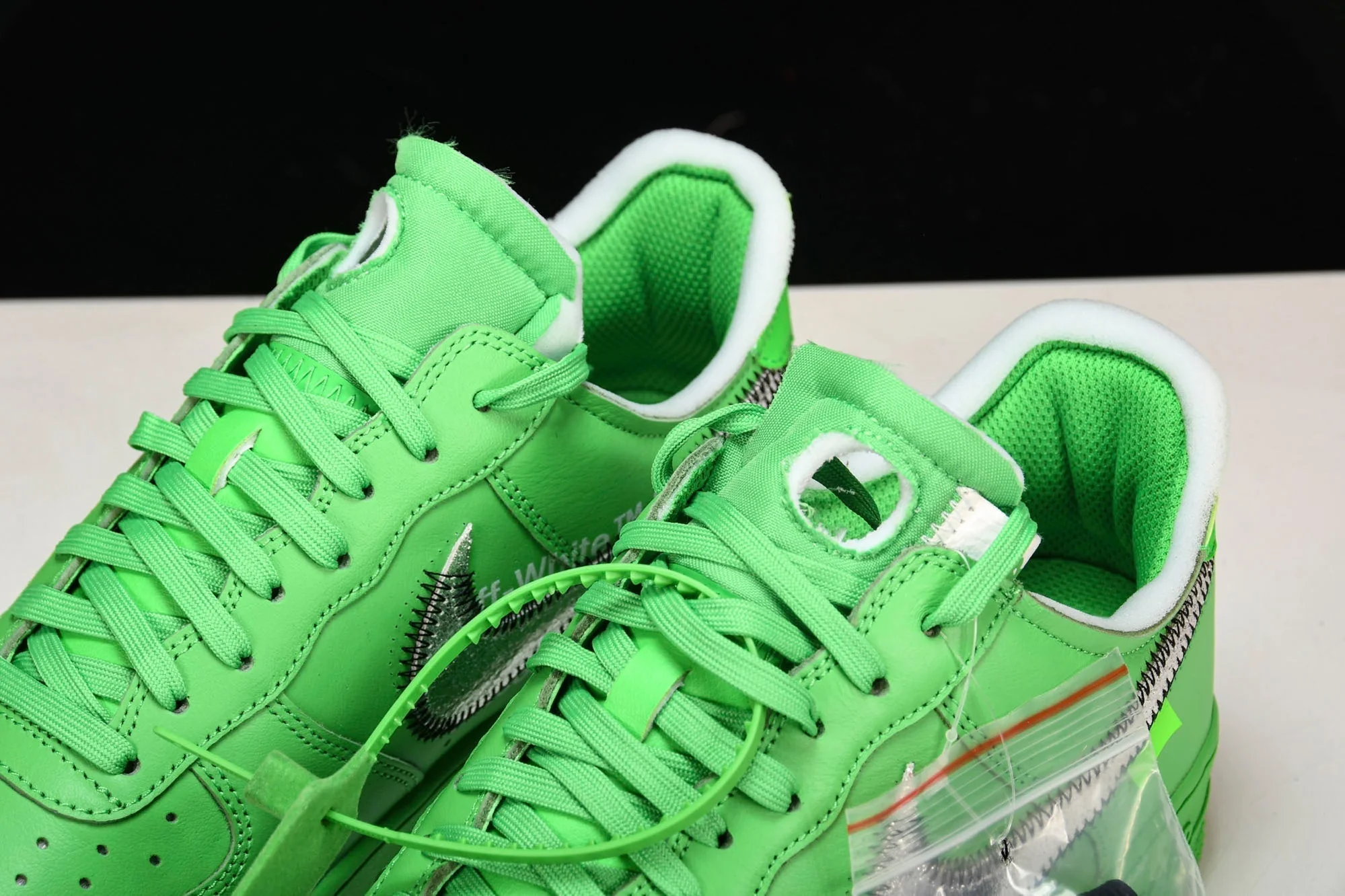 Off-White AF1 'Light Green Spark'