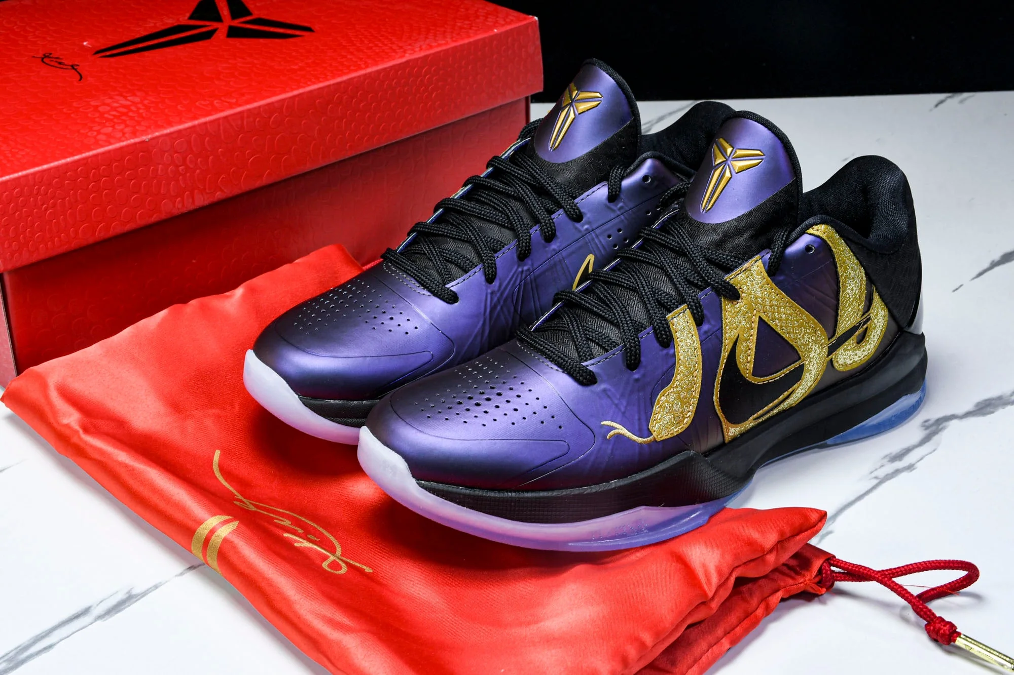 Kobe 5 Protro 'Year of the Mamba Eggplant'