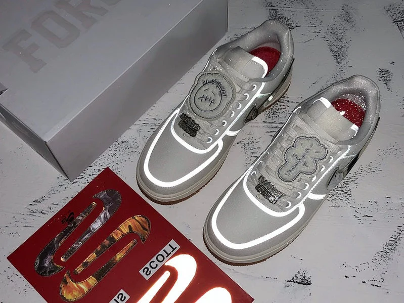 Travis Scott AF1 Sail