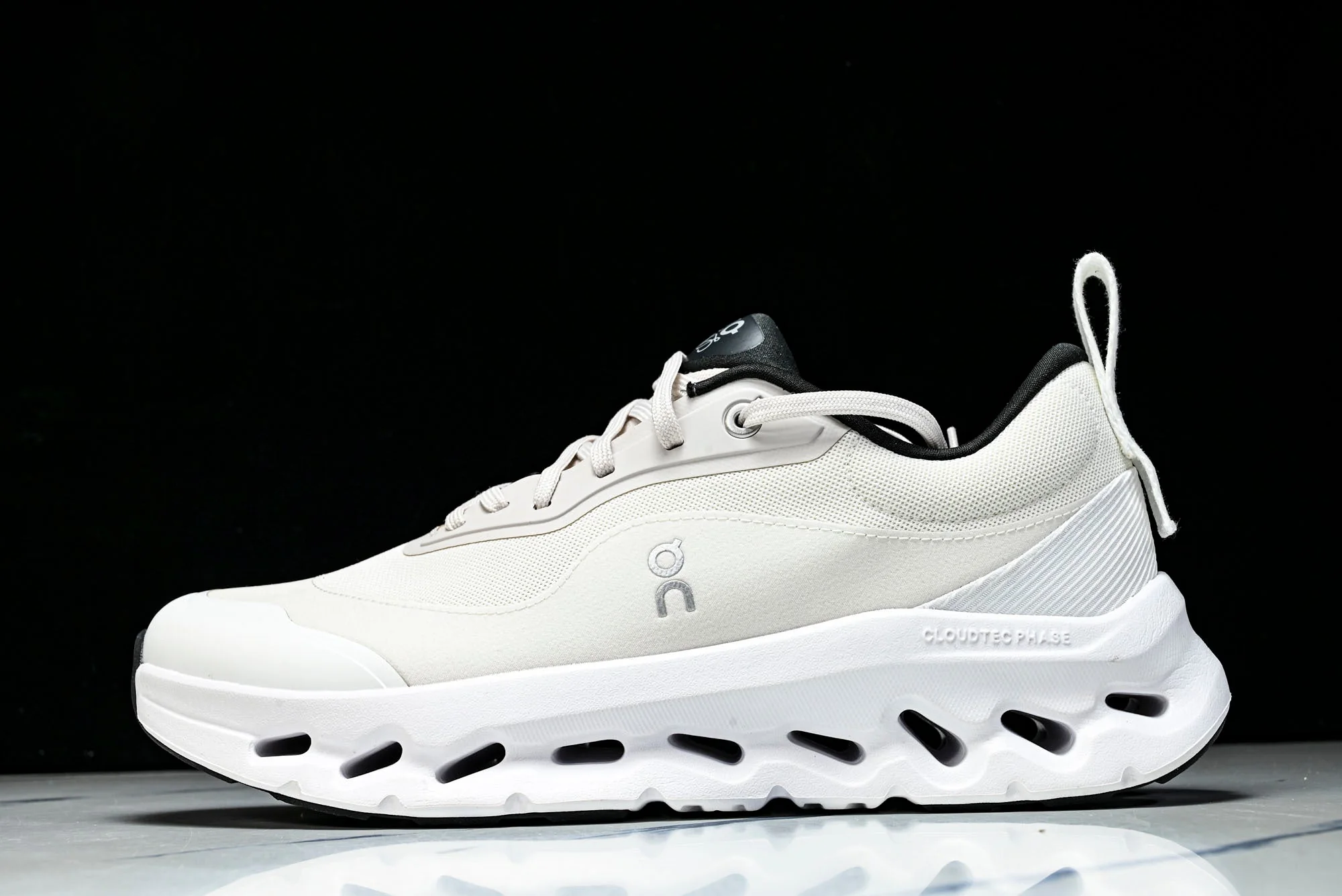 LOEWE × ON Cloudtilt 2.0 'Sand White'