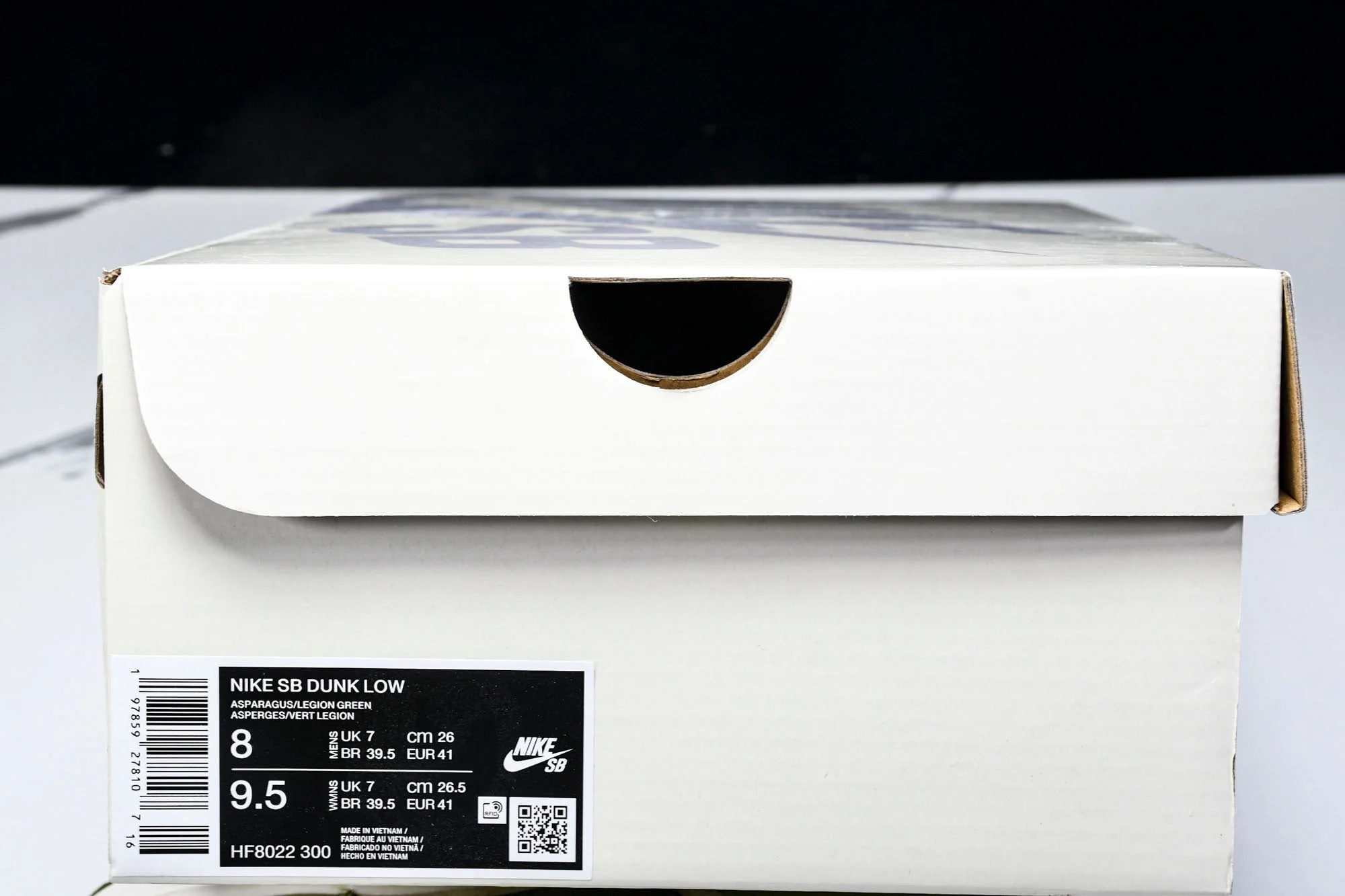 SB Dnk Low x Yuto Horigome 'Asparagus Matcha'