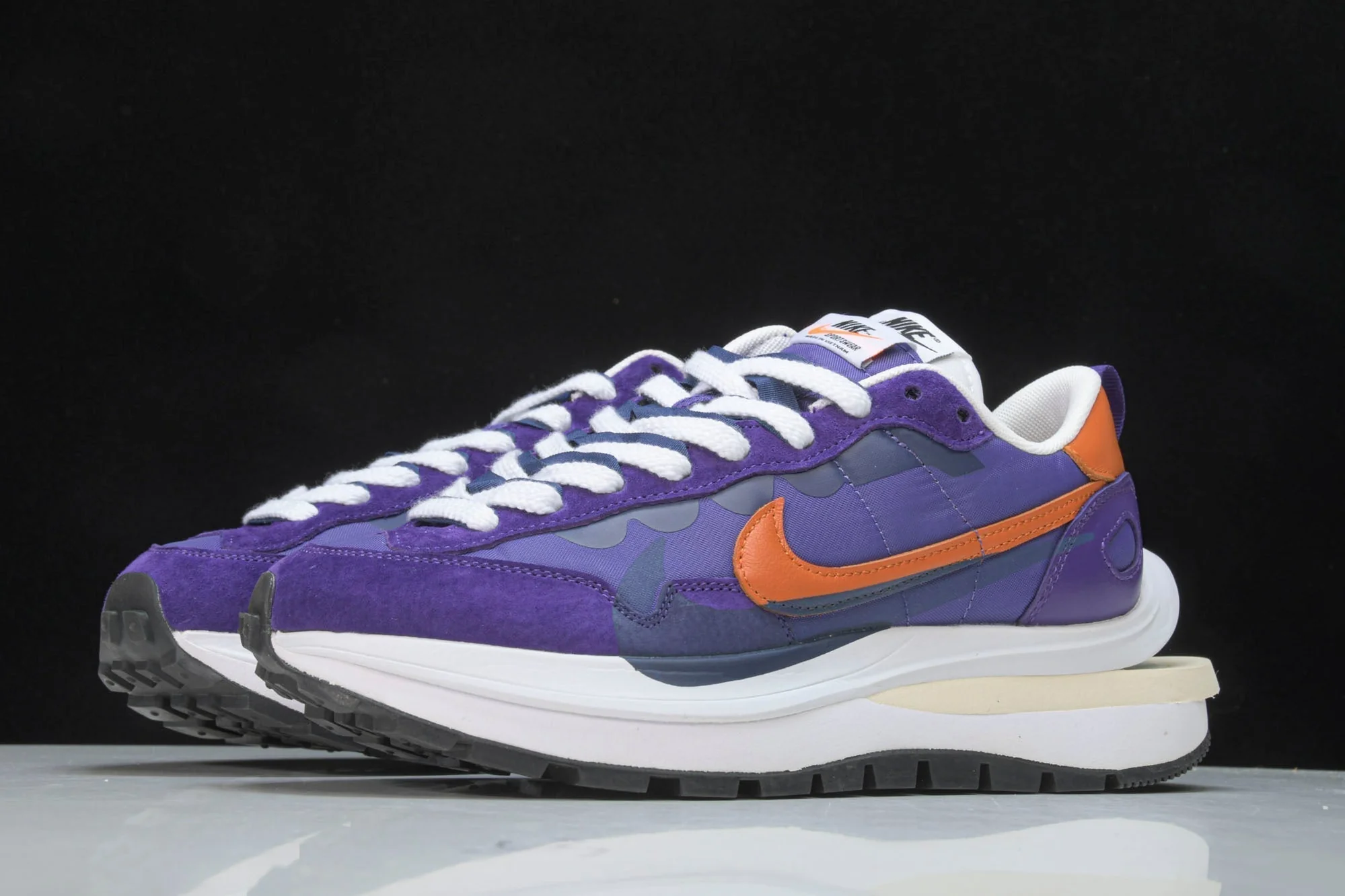 Sacai VaporWaffle 'Dark Iris'