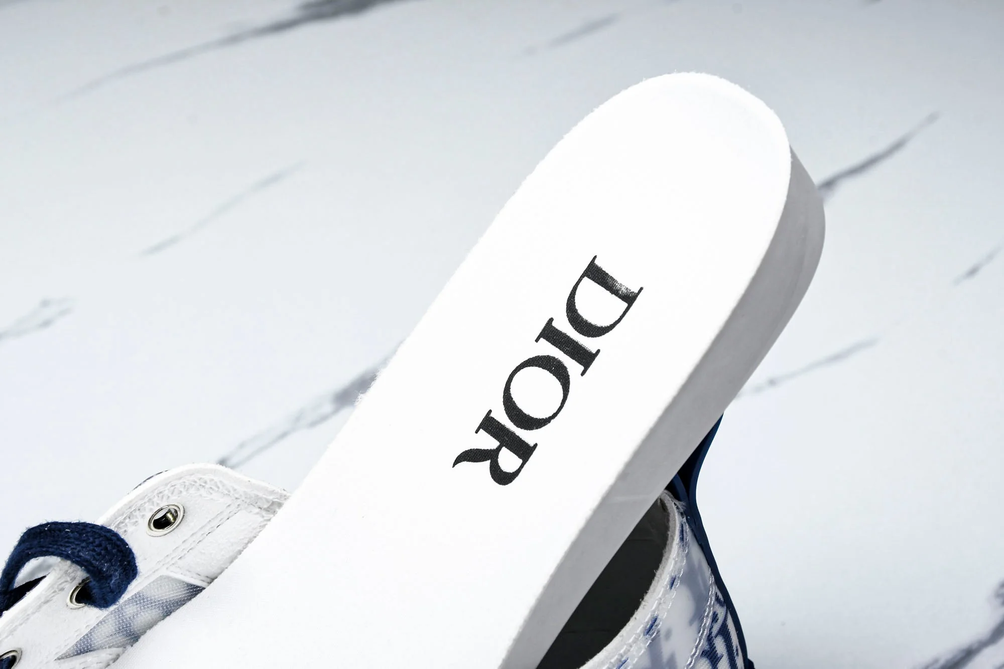 D1or B23 Low 'Oblique Blue'