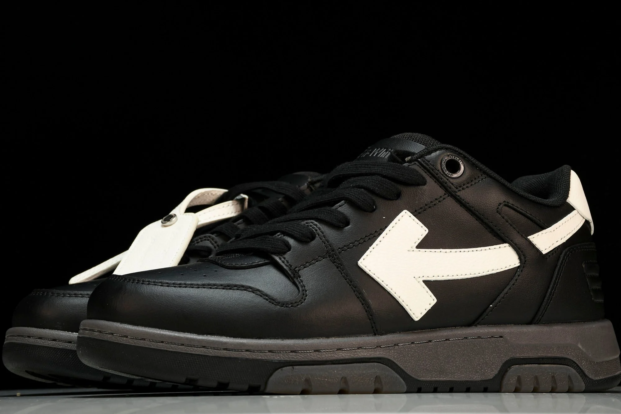 Off-White Out Of Office OOO Low Top 'Black White'