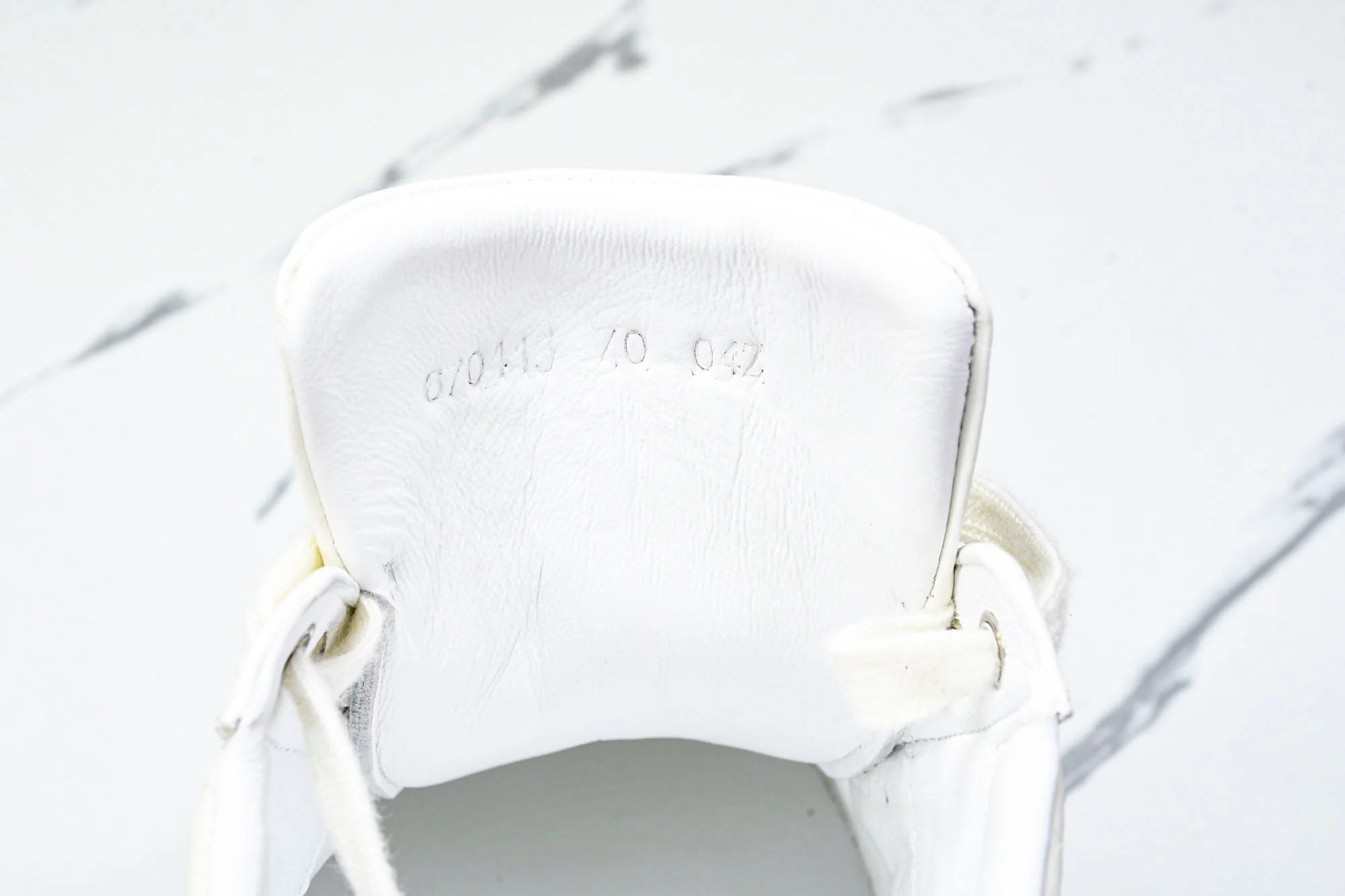 Guссi Ace Web 'Embossed White Monogram'
