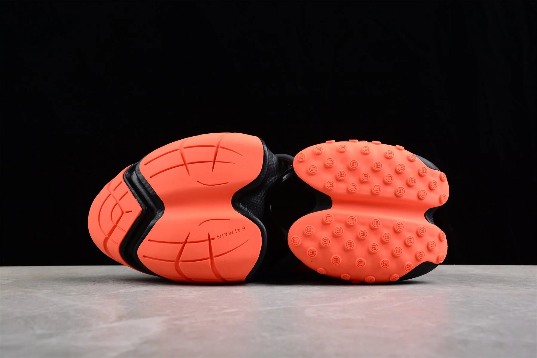 Balmain Unicorn Low-Top 'Orange Black'