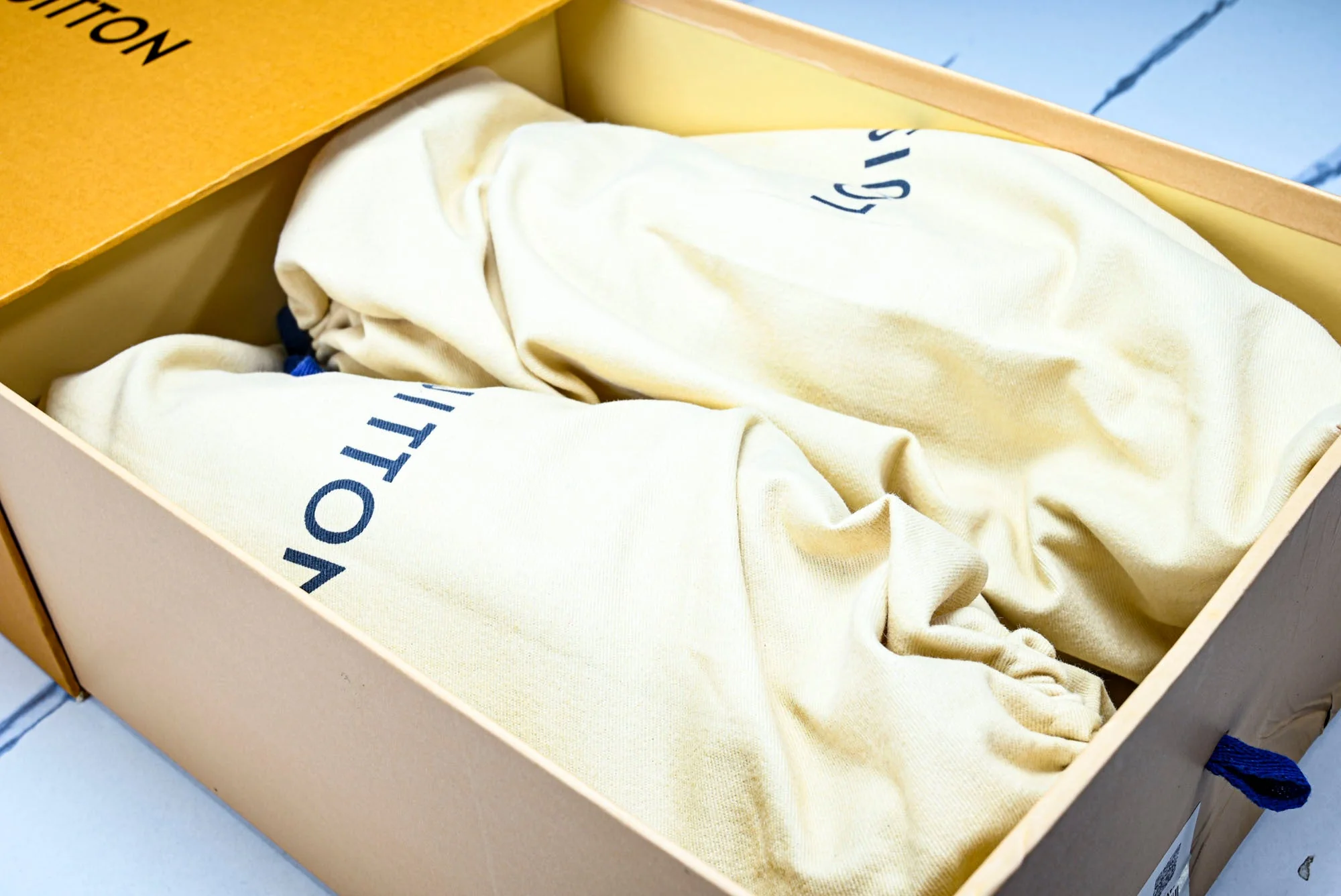 Louis Vuittоп Buttersoft 'Dark Beige'