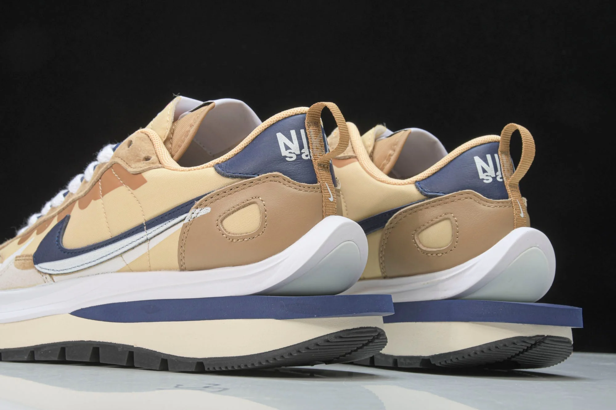 Sacai VaporWaffle 'Sesame'