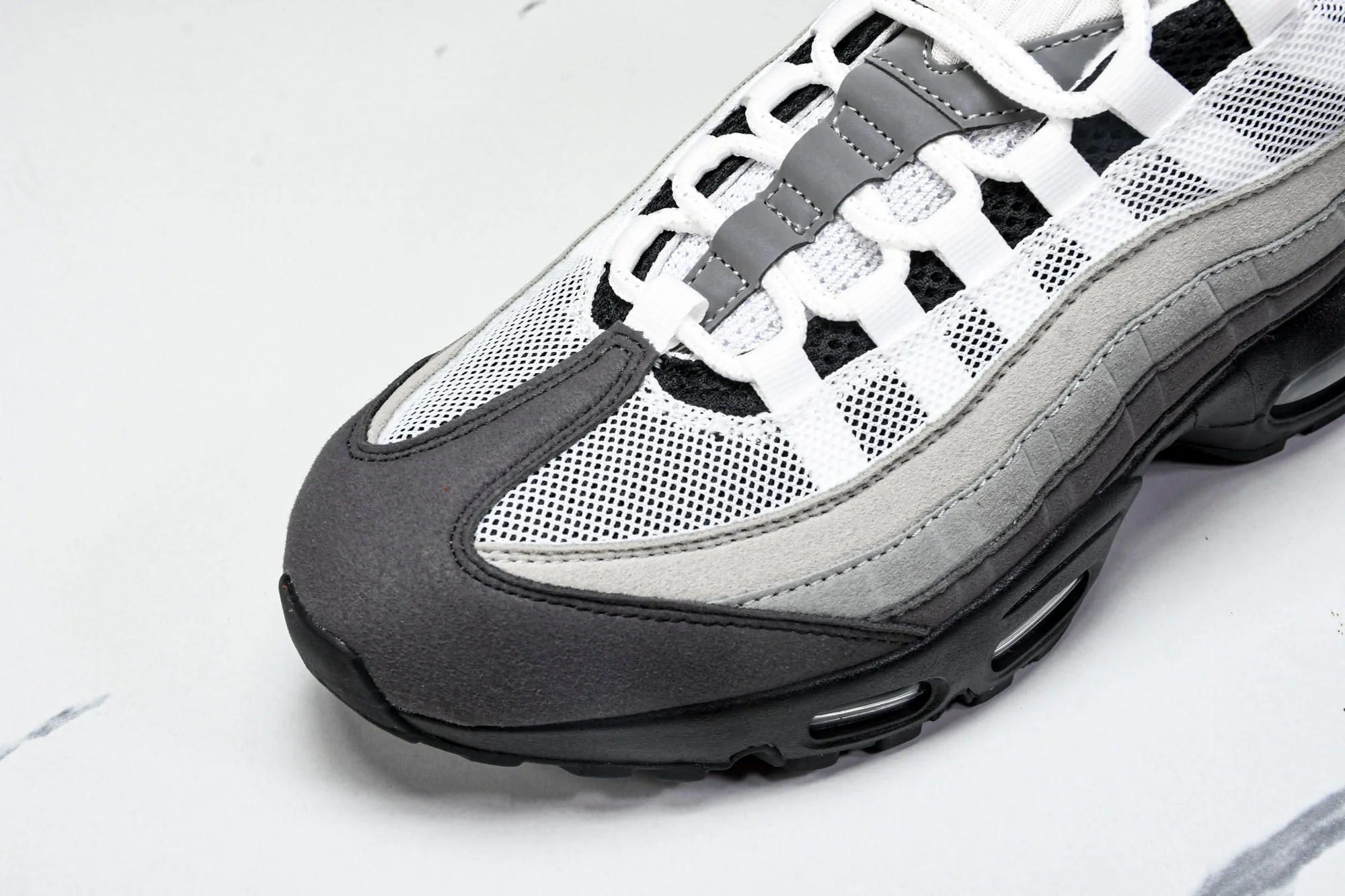 AM95 OG 'Black Anthracite'