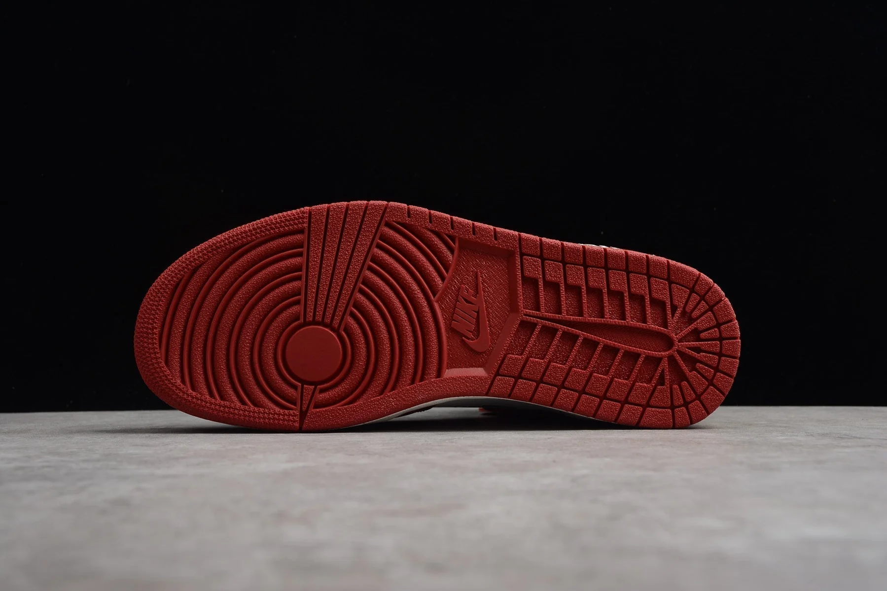 Off-White AJ1 Retro High Chicago