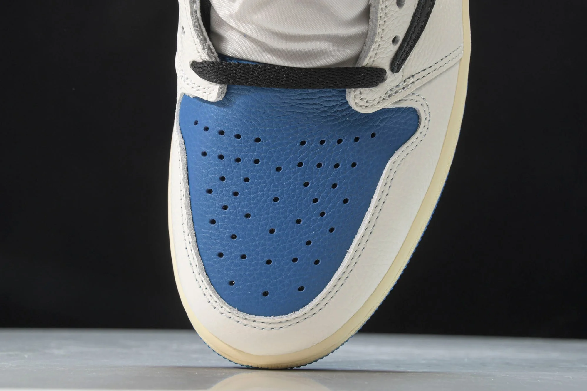 Travis Scott AJ1 Retro High x Fragment 'Military Blue'