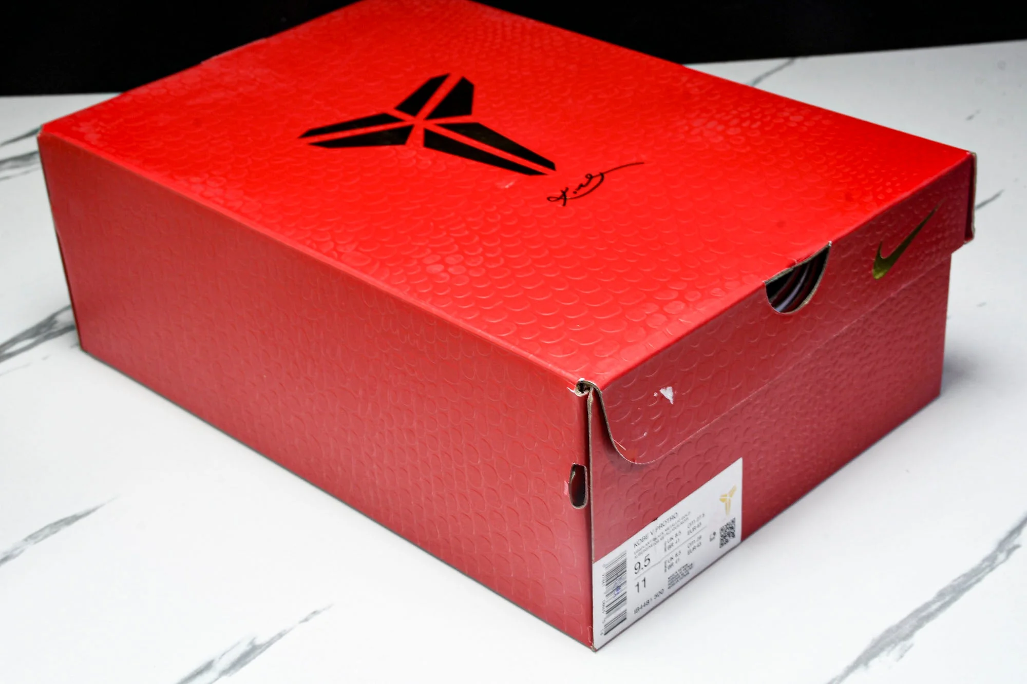 Kobe 5 Protro 'Year of the Mamba Eggplant'