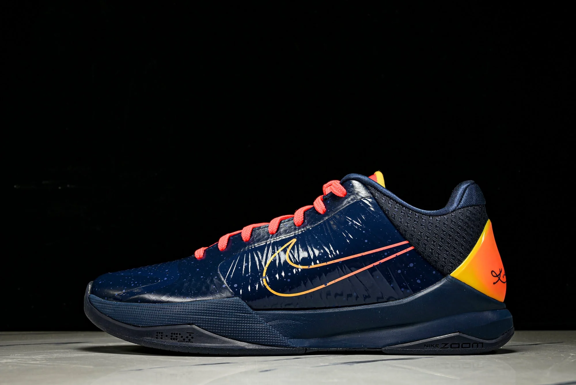Kobe 5 Protro 'Caitlin Clark Indiana Fever'