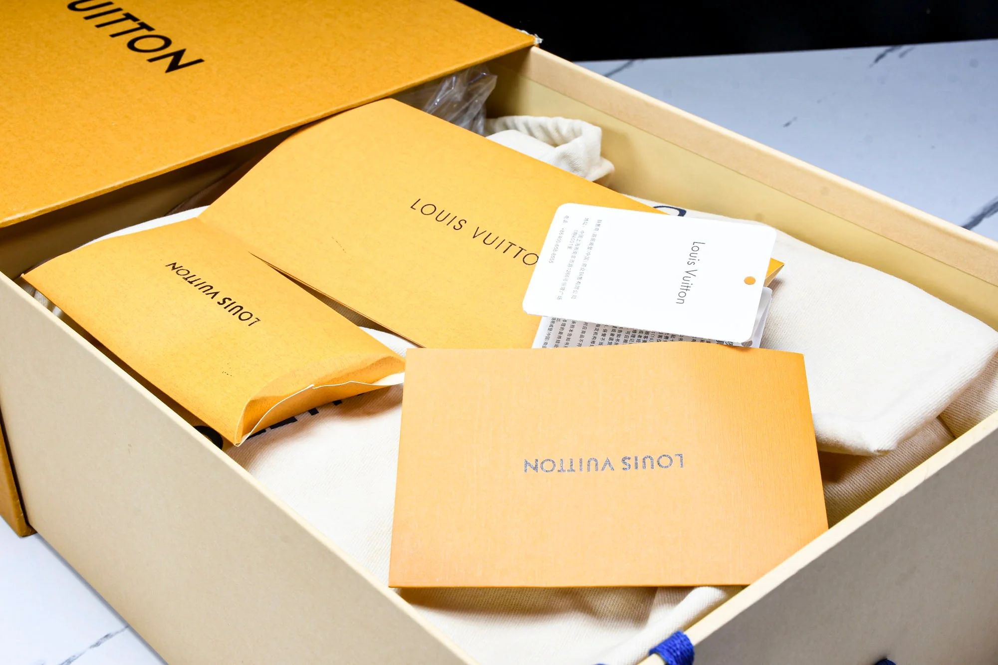 Louis Vuittоп Trainer Low x Takashi Murakami 'White Multicolor'