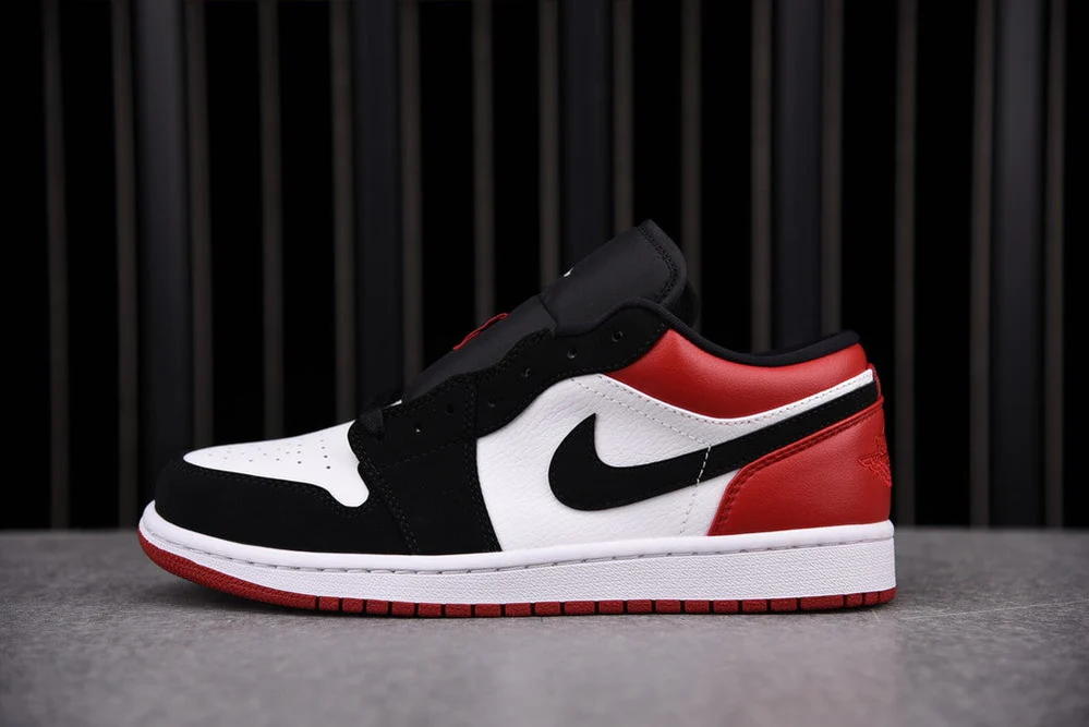 AJ1 Low 'Black Toe'