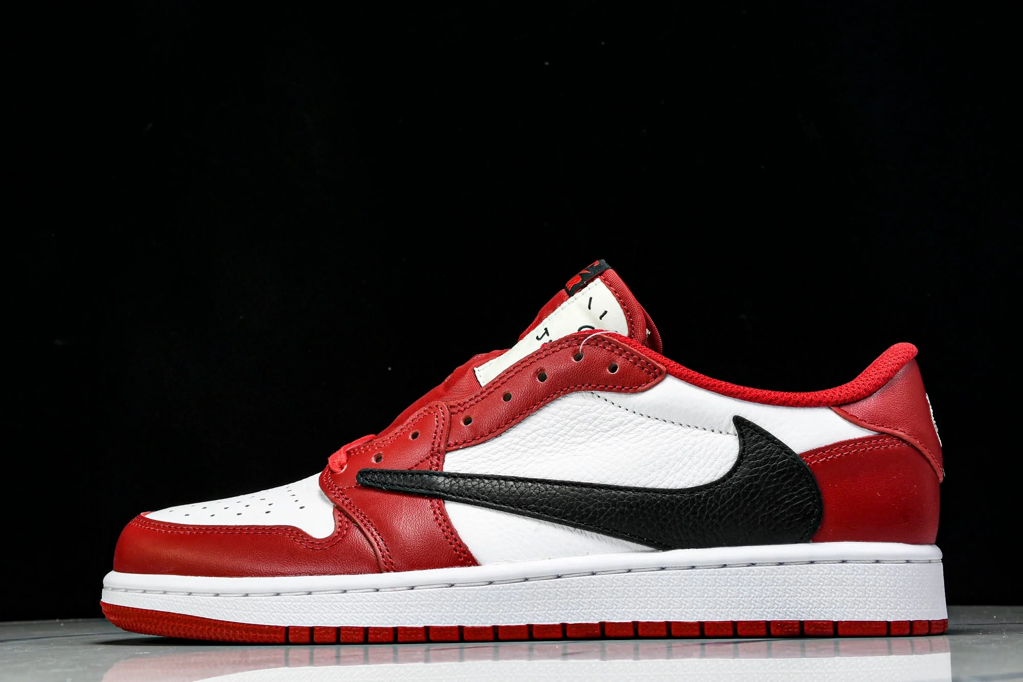 Travis Scott AJ1 Retro Low 'Chicago' (Unreleased)