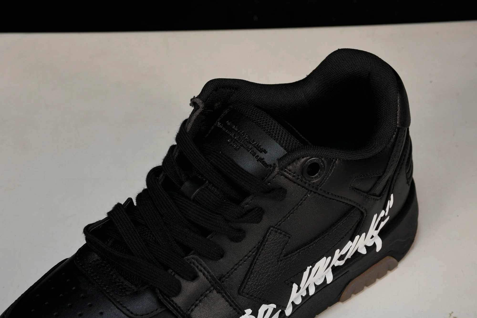 Off-White Out Of Office OOO Low Top 